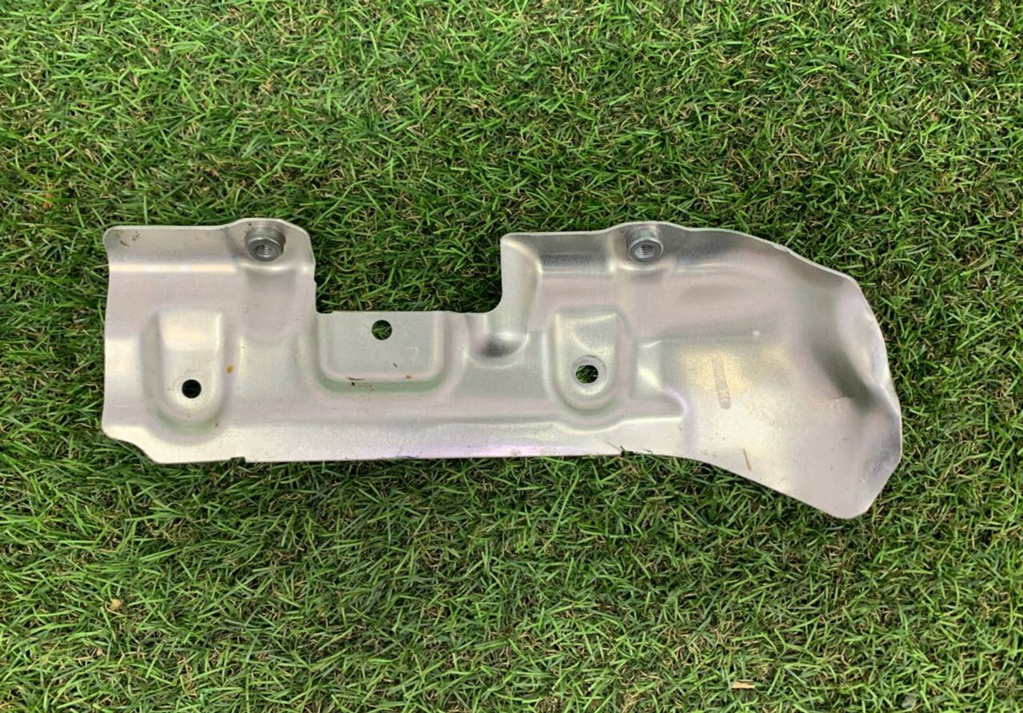 Теплоизоляционный экран BMW 5 F90, 1500 рублей, Москва