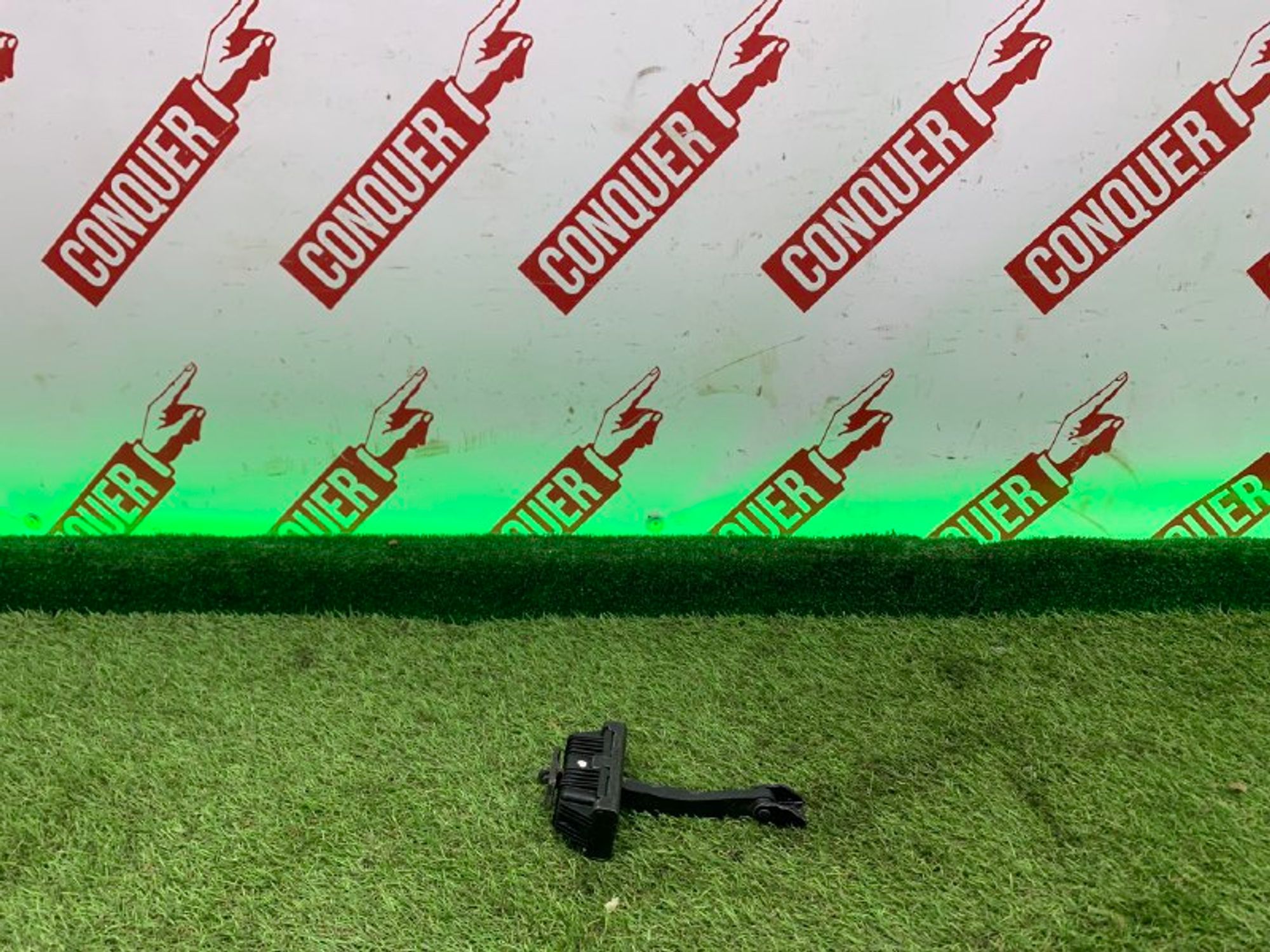 Ограничитель правый BMW E71 E70, 1000 рублей, Москва