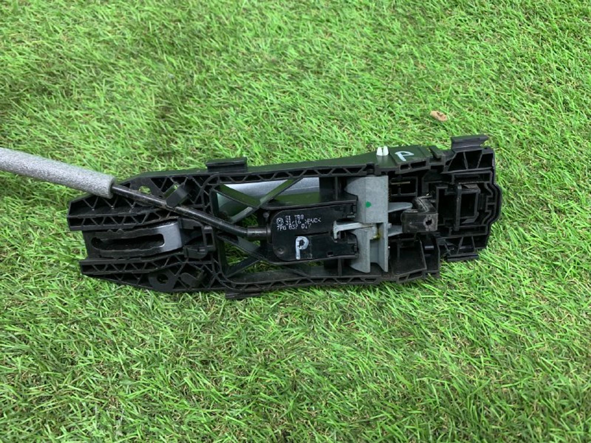 Кронштейн ручки двери передний Porsche Cayenne 958, 5000 рублей, Москва