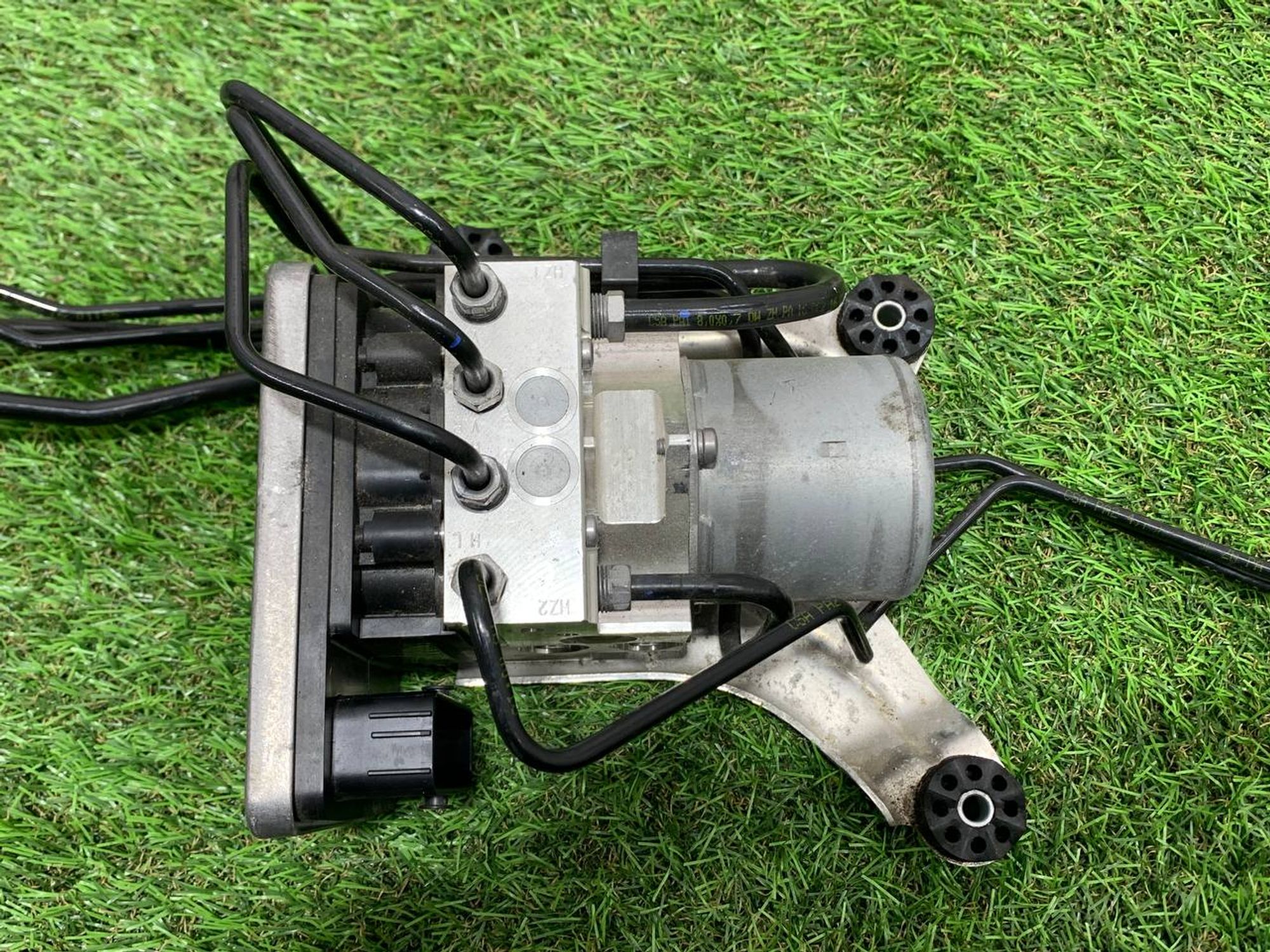 https://ycs.partsauto.market/partsauto-images/thmbs/h353NjtZg3VDP19b5HMt7LlpbQ93/a8c8dfcfb34e848db99d12d30bca72b9/1c3fa79cedacd4b6f2958665aecd3cd1.jpg