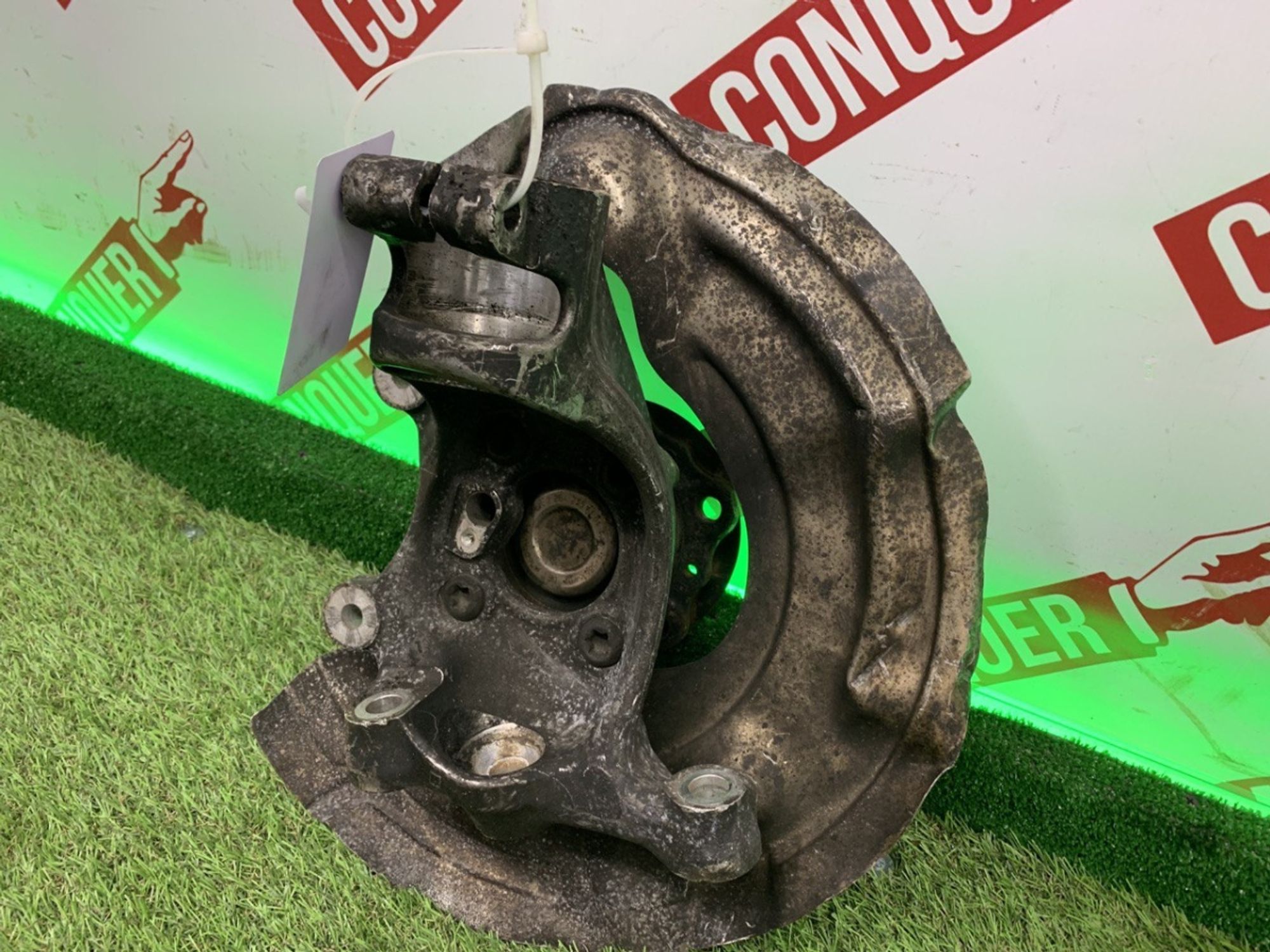 Кулак задний правый BMW F87 F80 F82, 20000 рублей, Москва