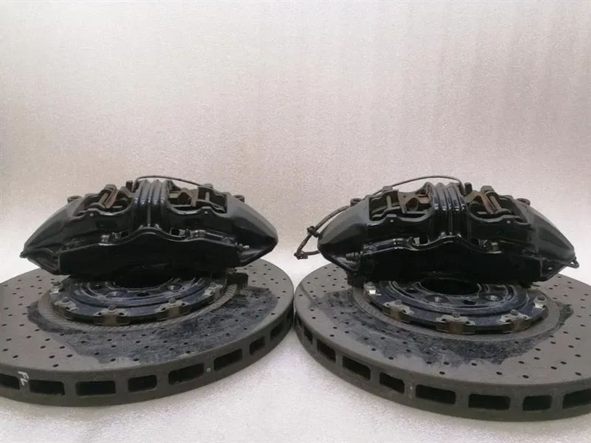 Комплект передних тормозов Aston Martin DB9 Volante, 530000 рублей, Москва