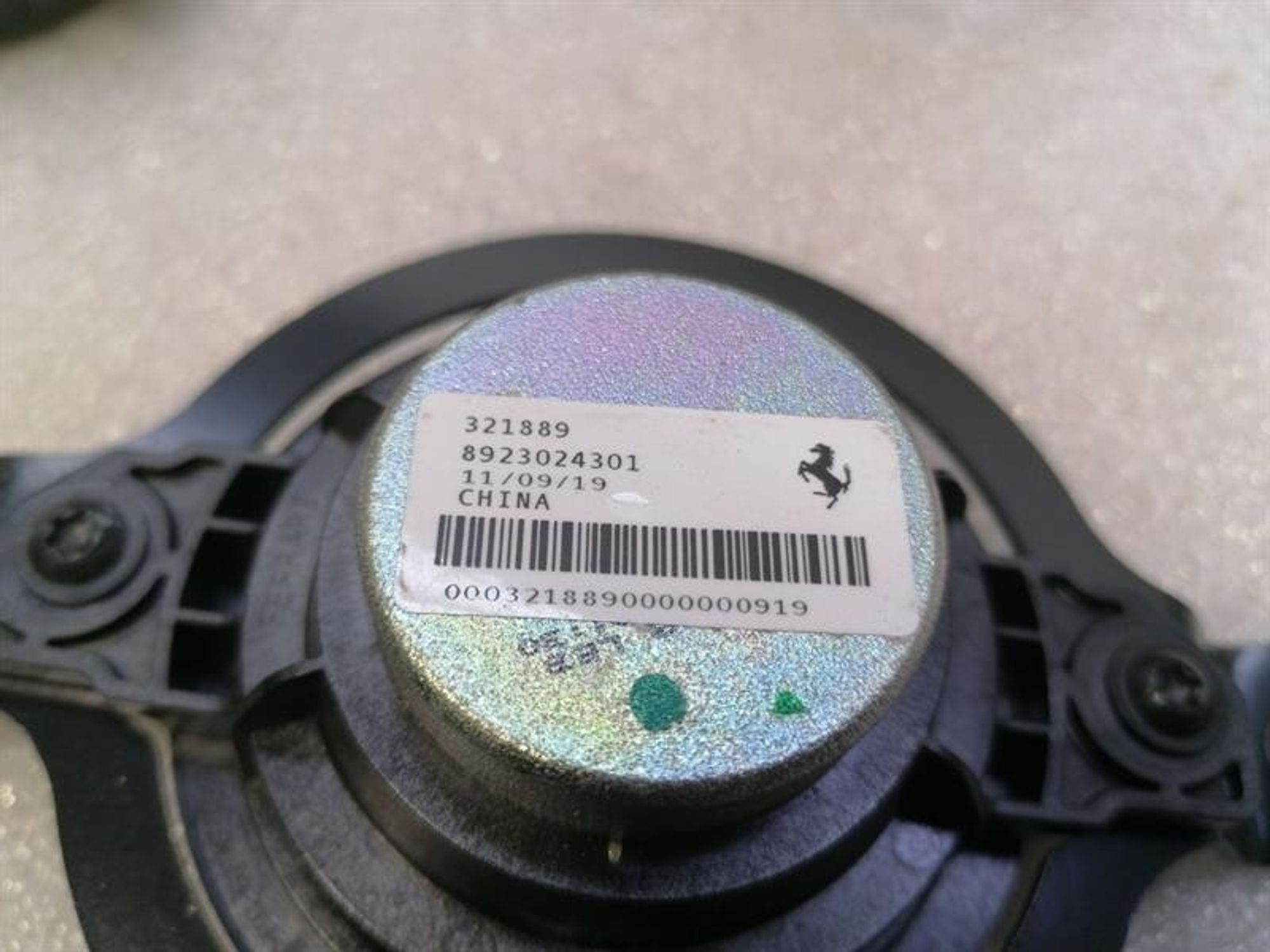 https://ycs.partsauto.market/partsauto-images/thmbs/h353NjtZg3VDP19b5HMt7LlpbQ93/ae31923bceeee358199d0a09c4636b41/fd87a183759524476227da53cd4c166c.jpg