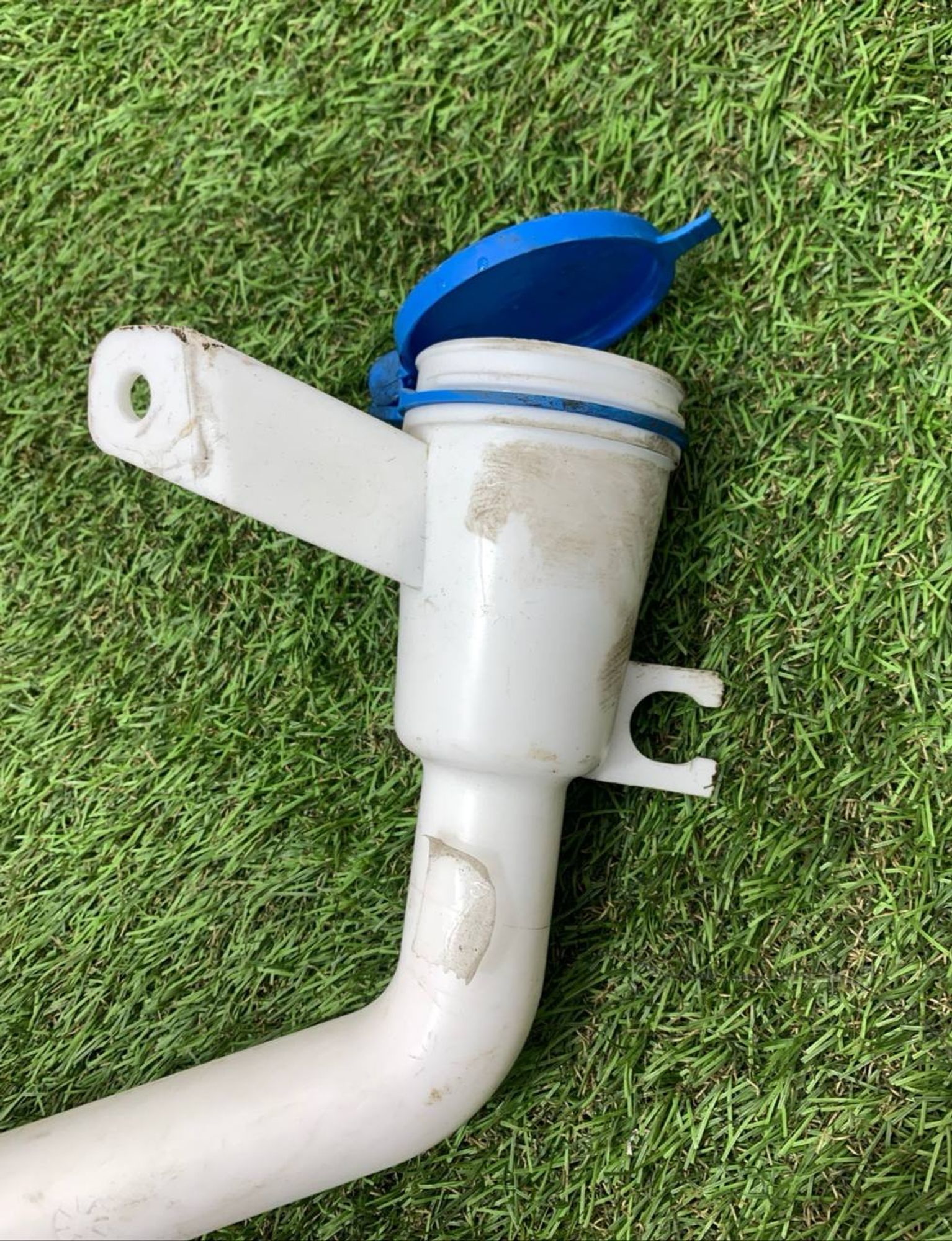 https://ycs.partsauto.market/partsauto-images/thmbs/h353NjtZg3VDP19b5HMt7LlpbQ93/b0eab1b57b9a505f55096533d71e55bd/48de7379fa09951f1a0816a6ecc6d385.jpg