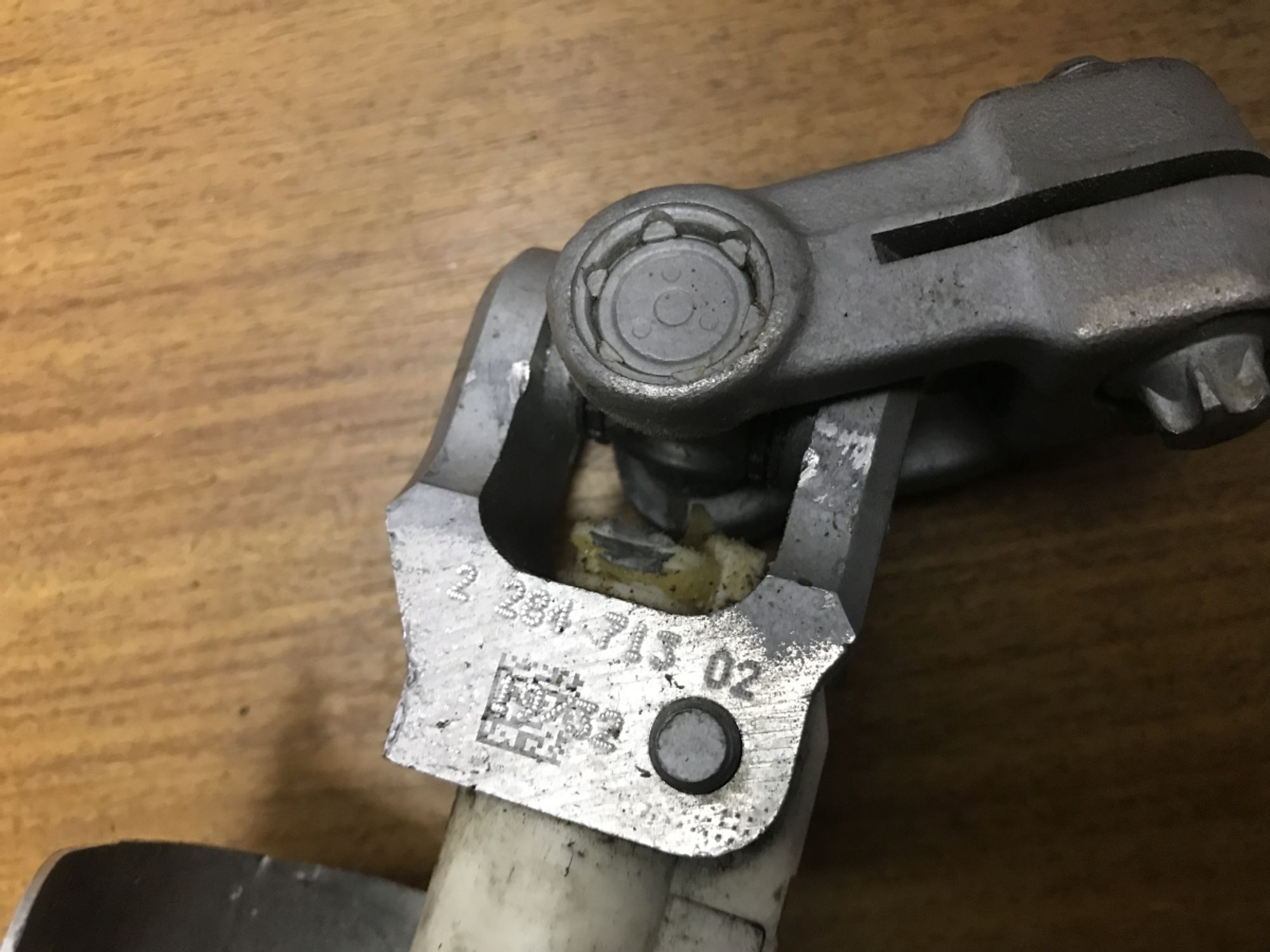 https://ycs.partsauto.market/partsauto-images/thmbs/h353NjtZg3VDP19b5HMt7LlpbQ93/b3c624067c503552fa438a8752ace48e/d7957216b7595fb47b8f2238118c25d2.jpg