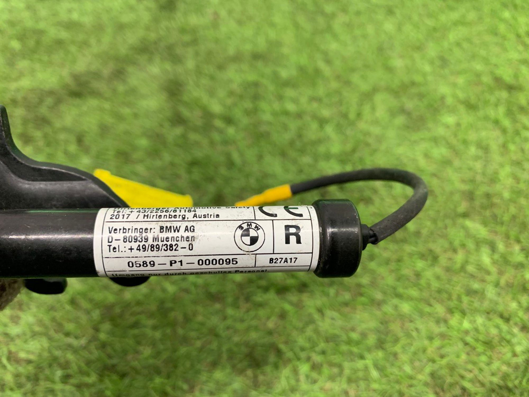 Пиропатрон правый BMW F01 F10 F12, 2500 рублей, Москва