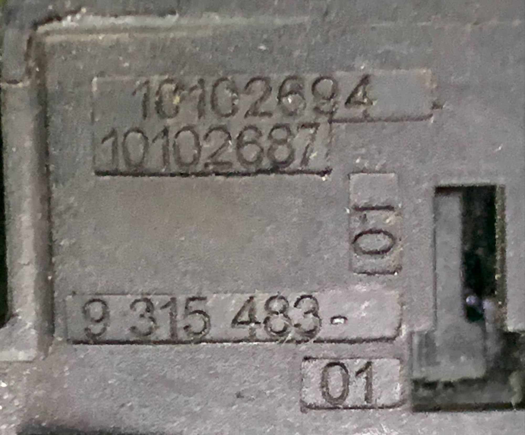 https://ycs.partsauto.market/partsauto-images/thmbs/h353NjtZg3VDP19b5HMt7LlpbQ93/b472740d3614a409ab73a246cedf88aa/7289714e48b944706bd5b6d33d8a8706.jpg