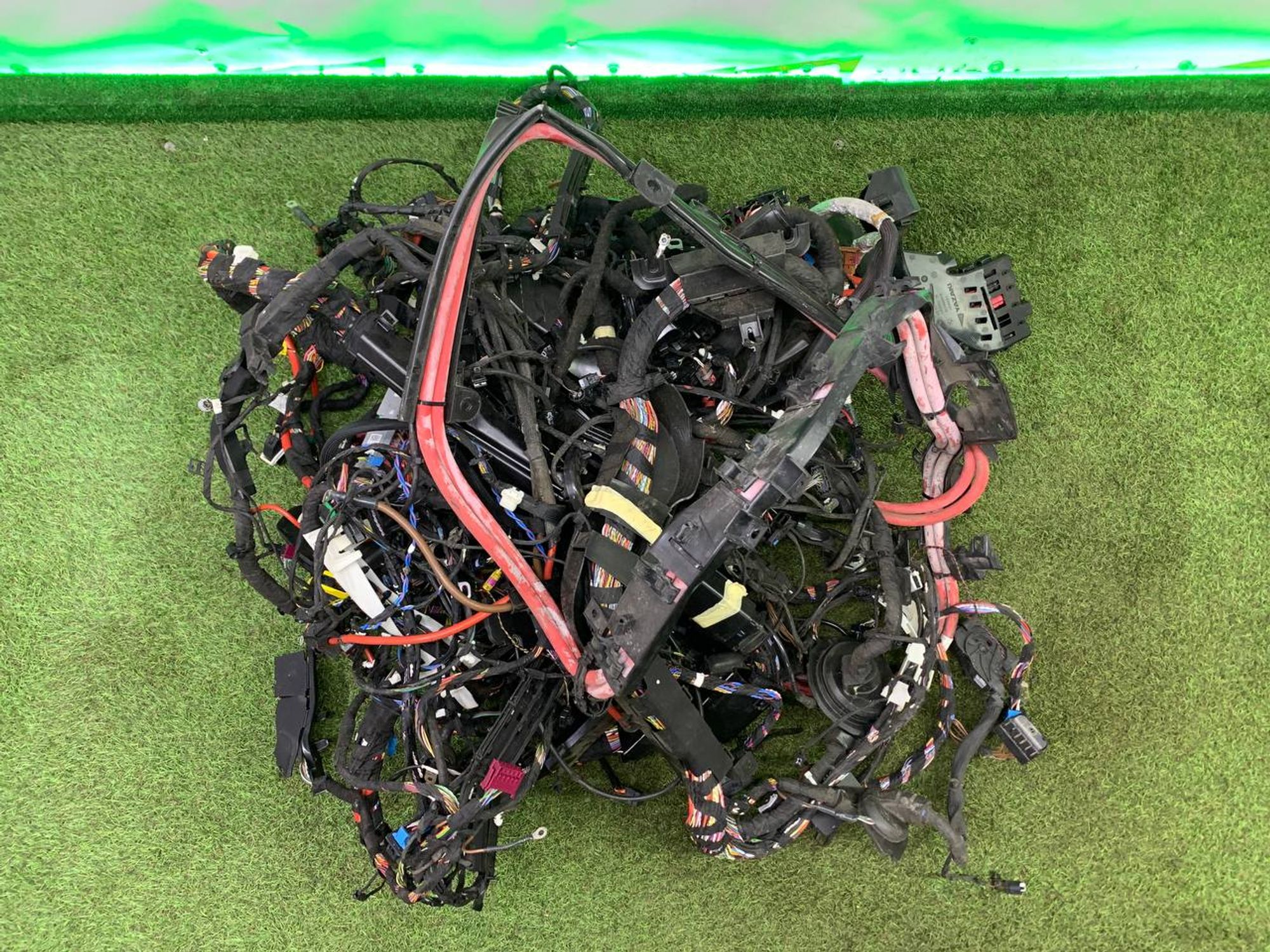 https://ycs.partsauto.market/partsauto-images/thmbs/h353NjtZg3VDP19b5HMt7LlpbQ93/b472740d3614a409ab73a246cedf88aa/a3fa8f32aab525769b1846a6b2823550.jpg