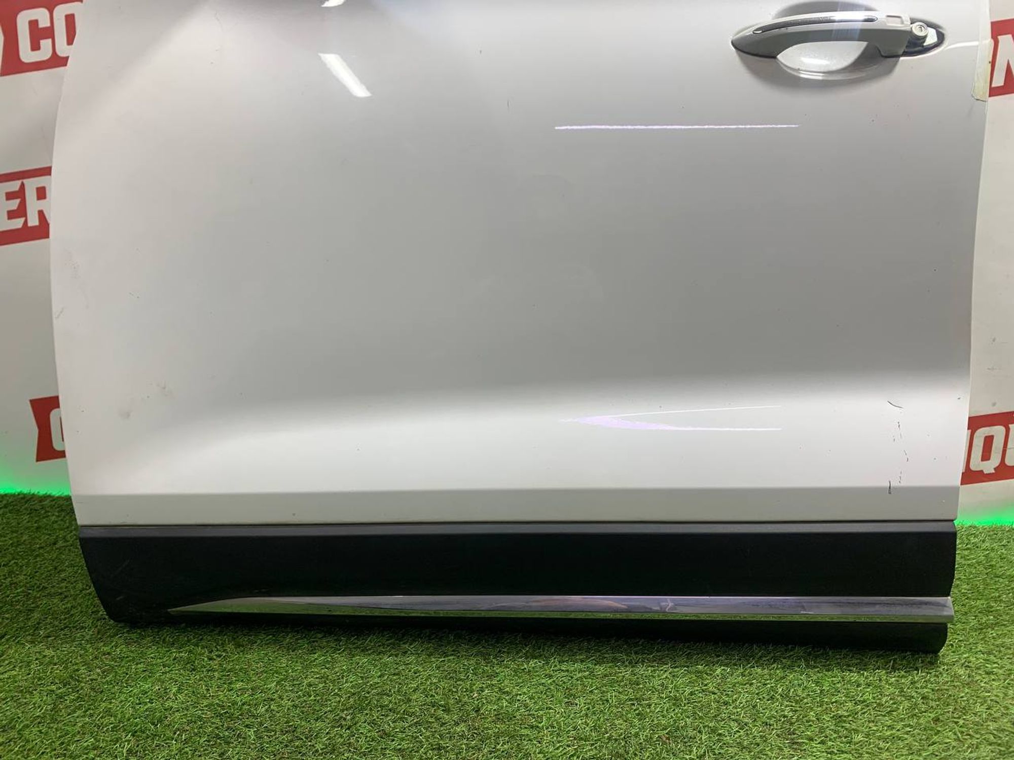 https://ycs.partsauto.market/partsauto-images/thmbs/h353NjtZg3VDP19b5HMt7LlpbQ93/b608c8feefeaafb33c38e4bcf14178e1/8ca443cf4b76390981145e330293f3e7.jpg