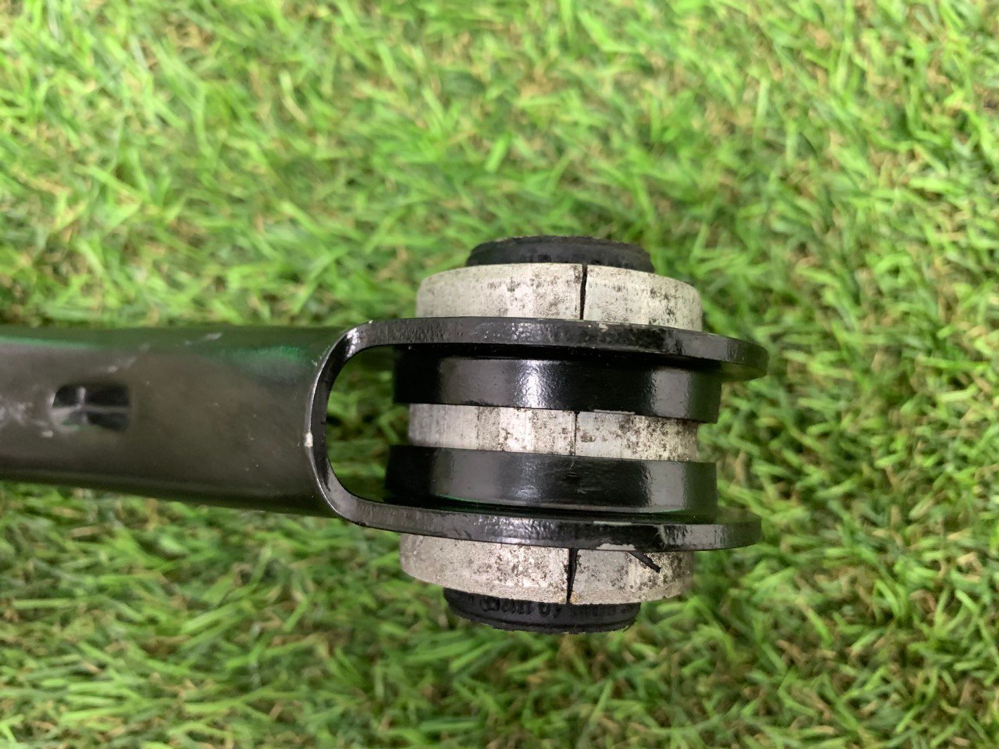 https://ycs.partsauto.market/partsauto-images/thmbs/h353NjtZg3VDP19b5HMt7LlpbQ93/b69d849102c16f6cc2092d252bf21973/4baea357eca1f1dc5ea9df94340d1f82.jpg