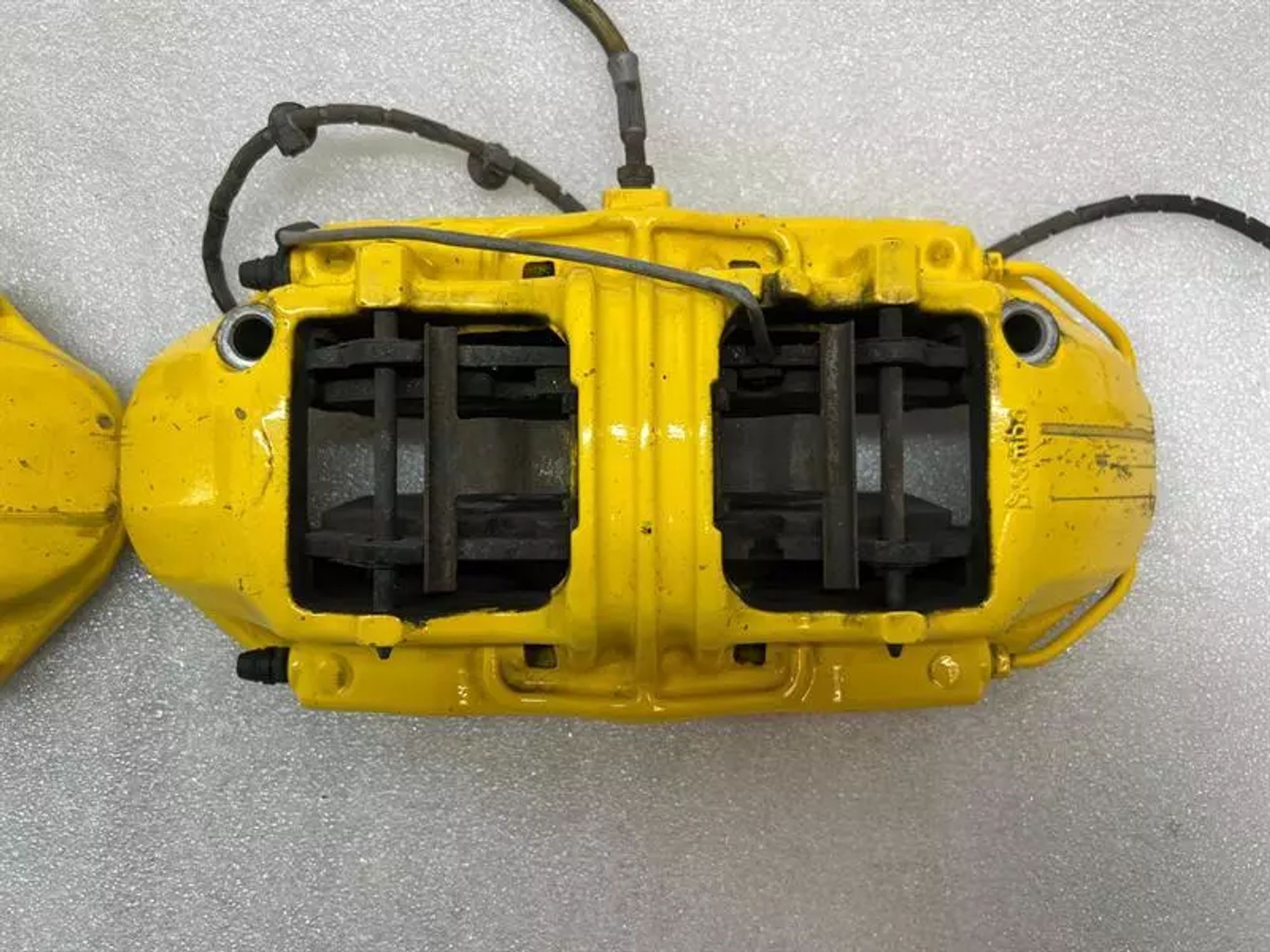 Комплект тормозных суппортов Aston Martin Vantage V12s, 390000 рублей, Москва