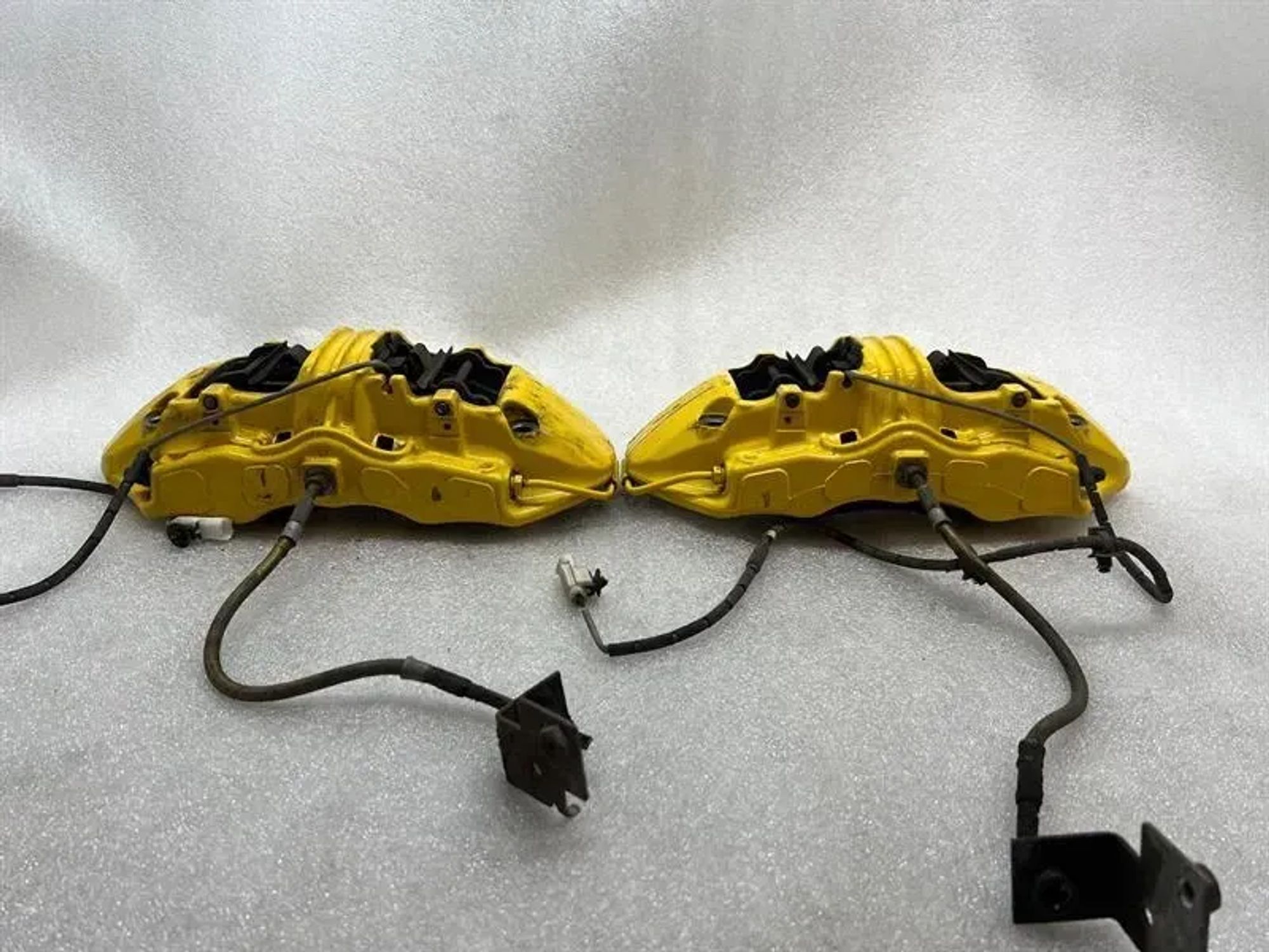 Комплект тормозных суппортов Aston Martin Vantage V12s, 390000 рублей, Москва