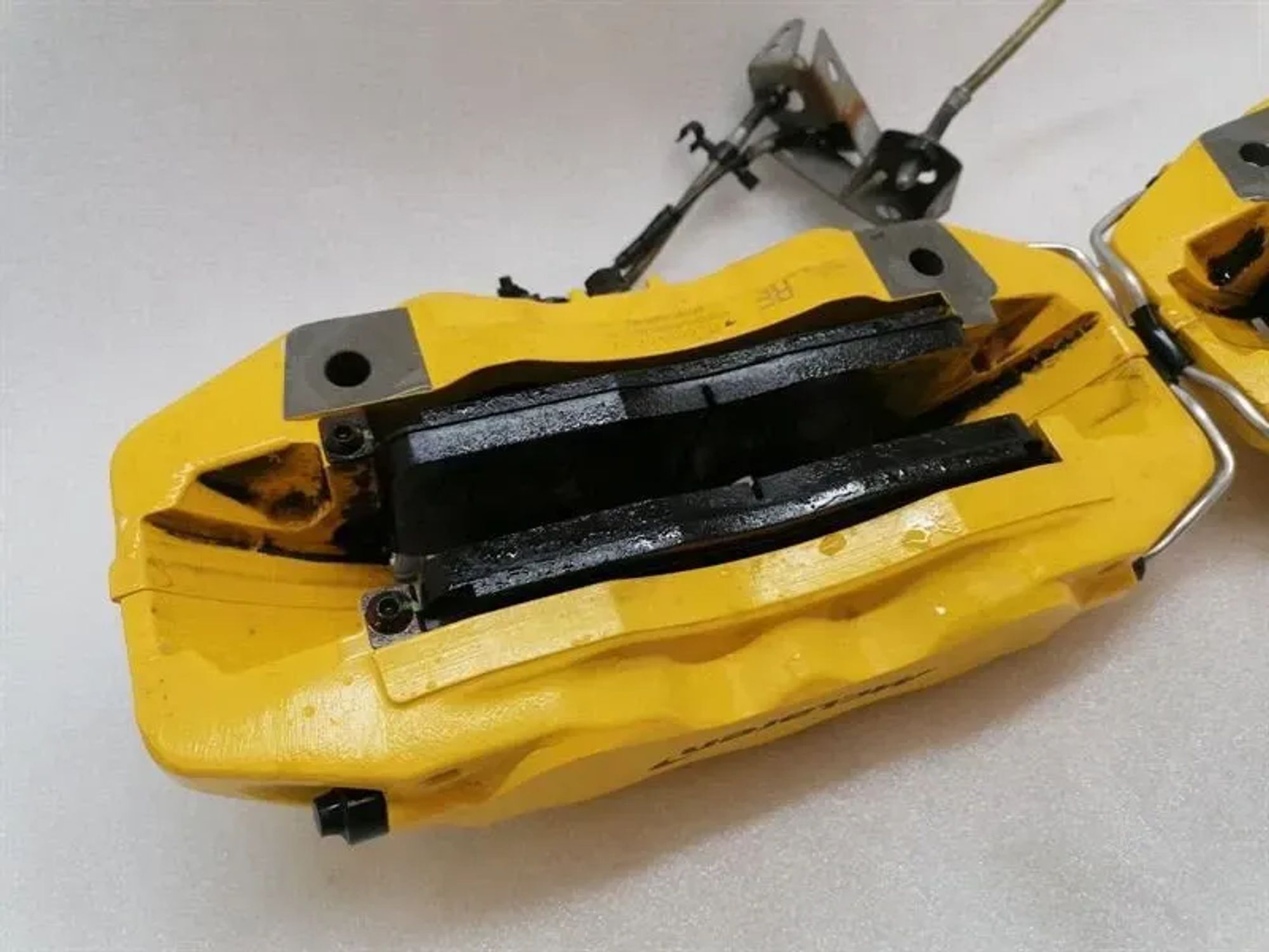 Передний КОМПЛЕКТ тормозных суппортов McLaren 570S, 380000 рублей, Москва