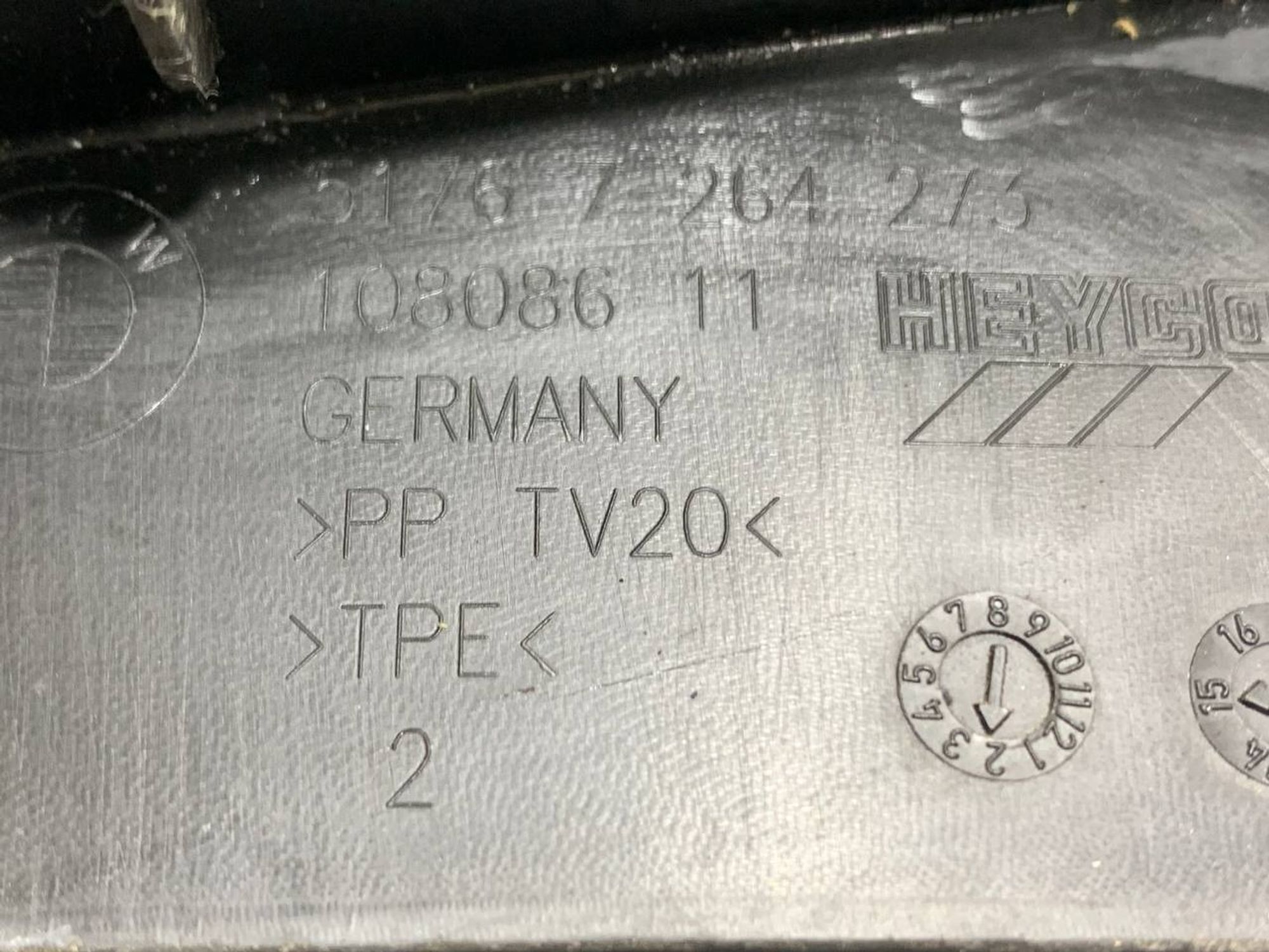 https://ycs.partsauto.market/partsauto-images/thmbs/h353NjtZg3VDP19b5HMt7LlpbQ93/b81bf5abbe2387e30c722f53b30e188f/fde7ac2251e2462dcb1456a3001bb293.jpg