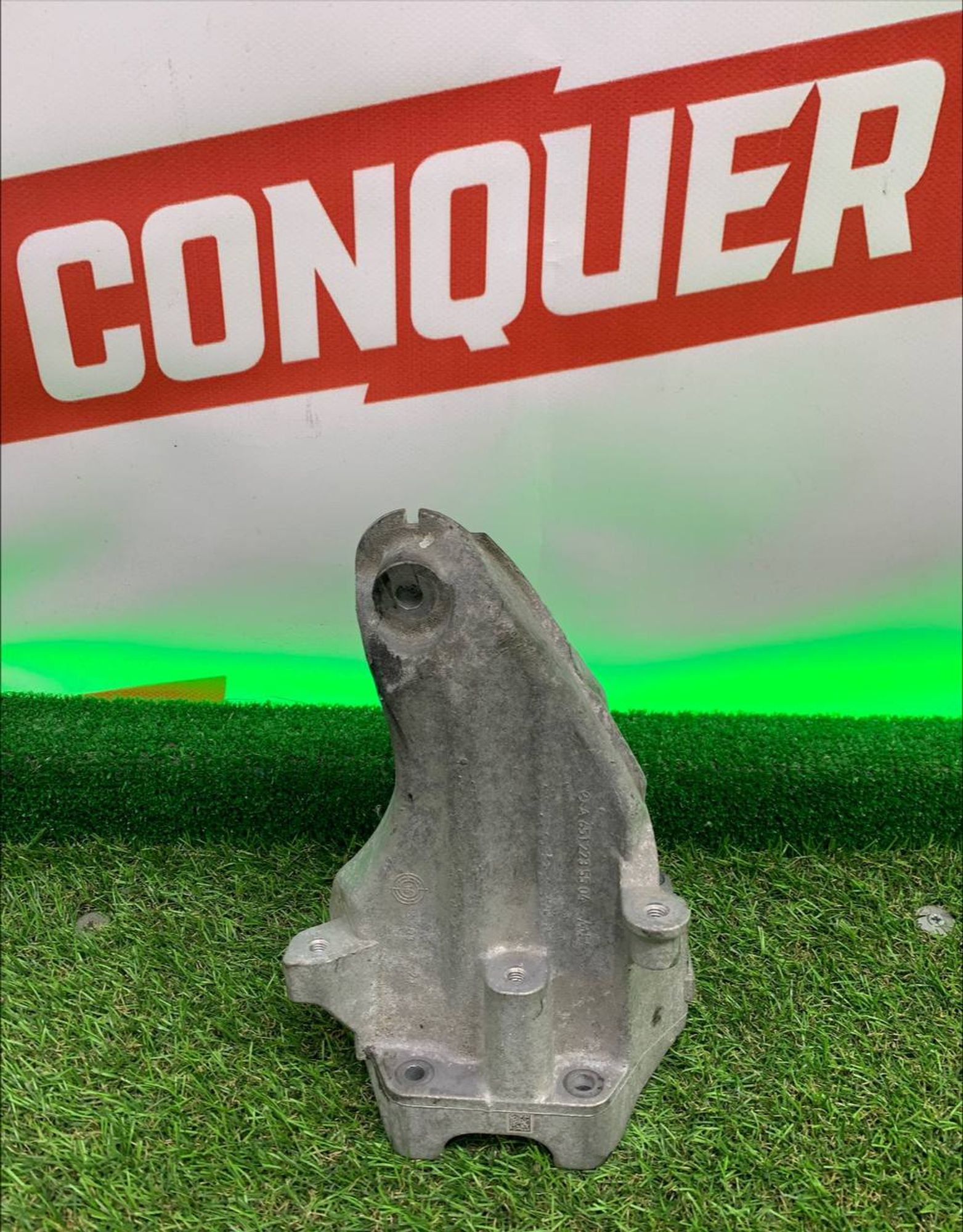 Кронштейн двигателя левый Mercedes-Benz GLC-Класс X253, 3000 рублей, Москва