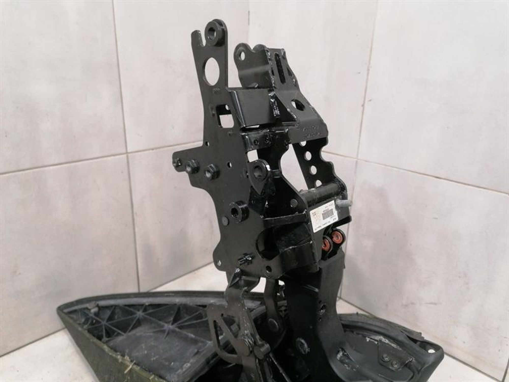 https://ycs.partsauto.market/partsauto-images/thmbs/h353NjtZg3VDP19b5HMt7LlpbQ93/ba356c4beed423208663aa07ea028af2/7e721605bcf6c5a7793dcba93ba6f02b.jpg
