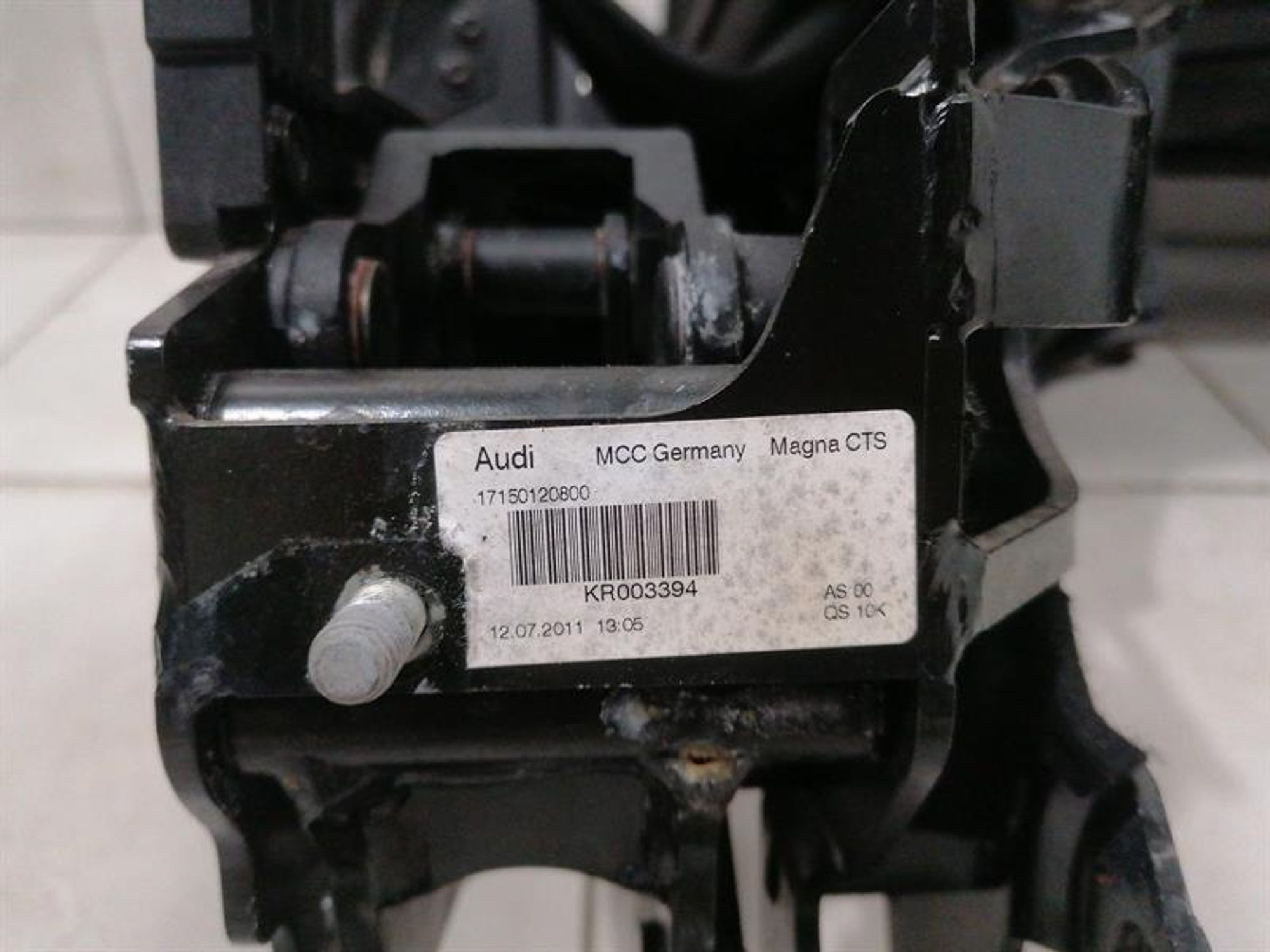 https://ycs.partsauto.market/partsauto-images/thmbs/h353NjtZg3VDP19b5HMt7LlpbQ93/ba356c4beed423208663aa07ea028af2/ec1f28e39071a2e81eb0837235109591.jpg