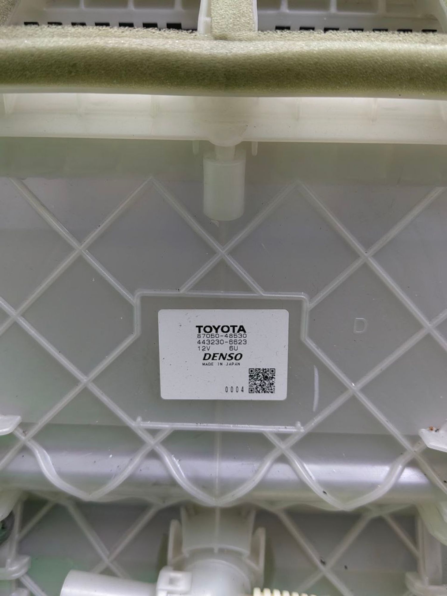 https://ycs.partsauto.market/partsauto-images/thmbs/h353NjtZg3VDP19b5HMt7LlpbQ93/ba4727c56516ac49c53e82d186f4eb91/d9c3793ca37c26c578bbe20a3aa2d517.jpg