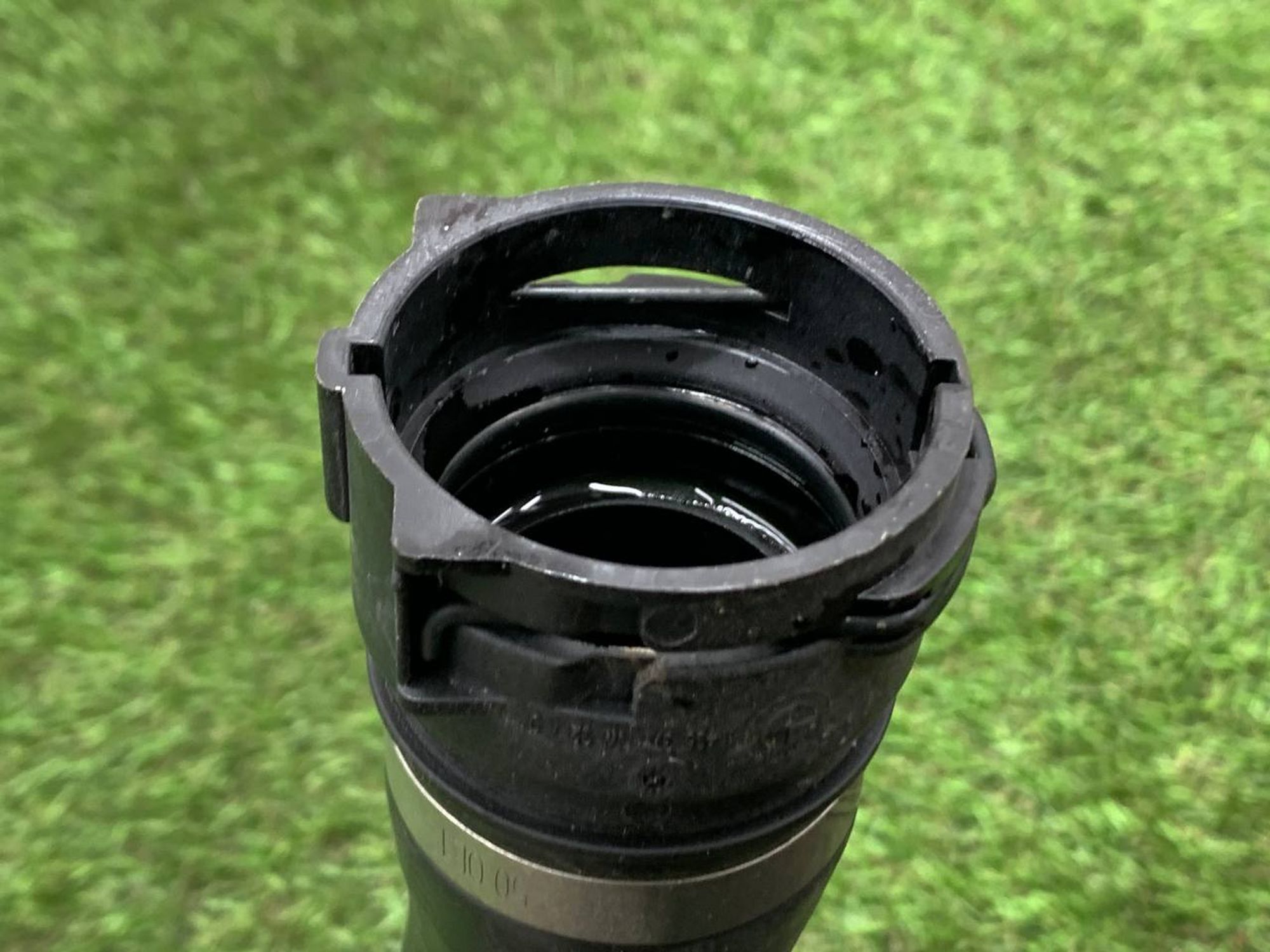 https://ycs.partsauto.market/partsauto-images/thmbs/h353NjtZg3VDP19b5HMt7LlpbQ93/bd5f91019fcd8077b54d4fc59a304ef7/726b1787cdd73815c73cc88df0994c35.jpg