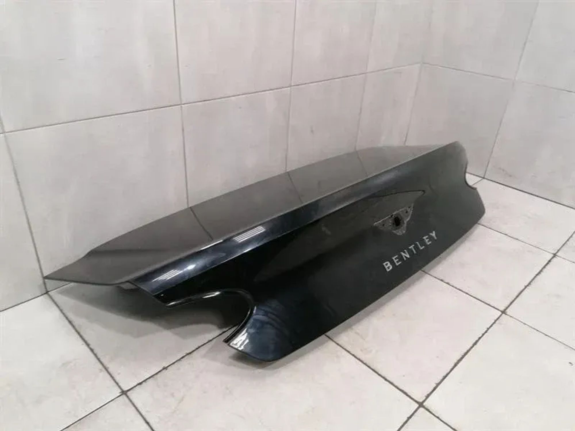 Крышка багажника Bentley Continental GTC 18-24 3S 3SD 3SD827025Q, 465000 рублей, Москва