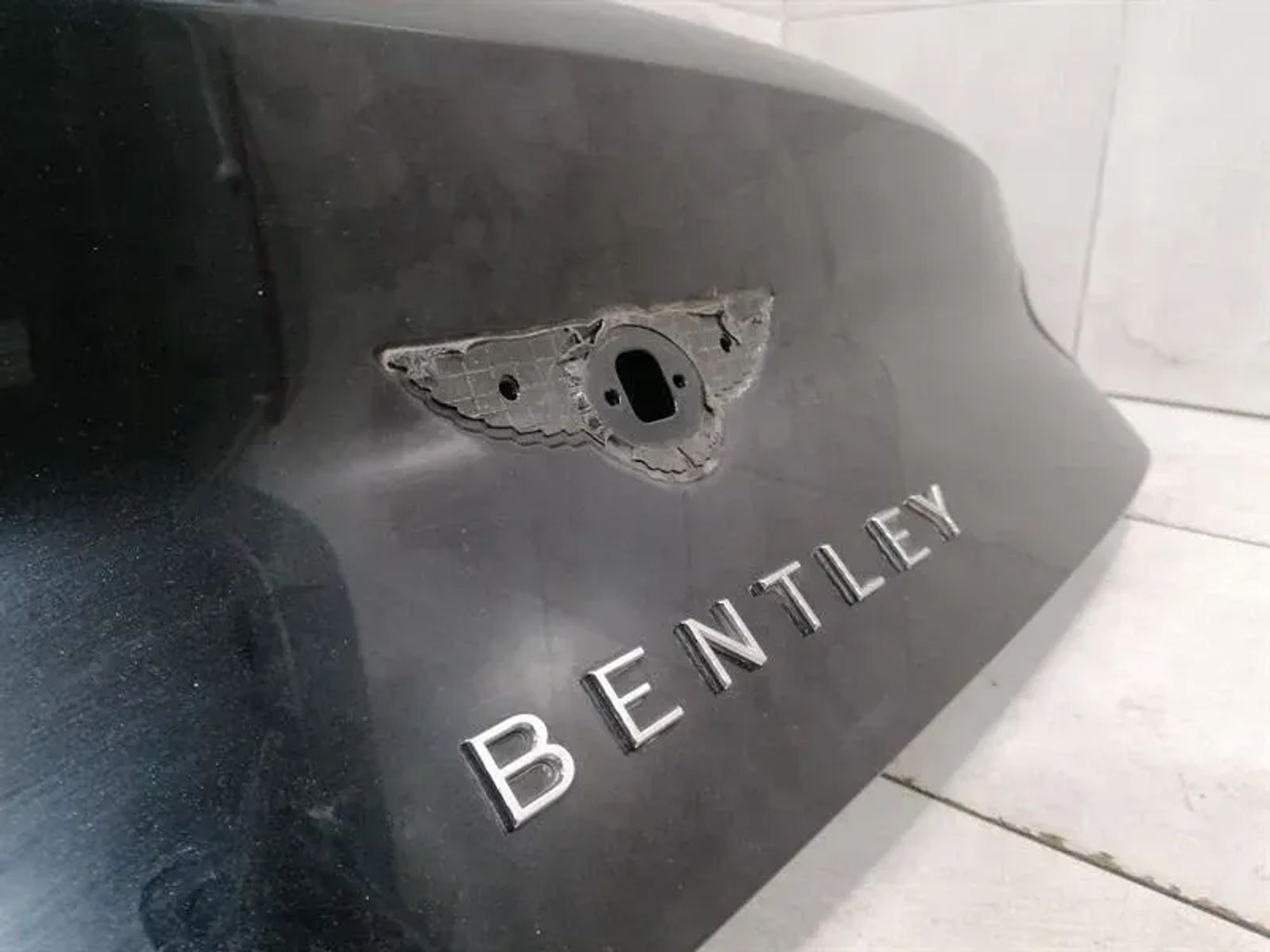 Крышка багажника Bentley Continental GTC 18-24 3S 3SD 3SD827025Q, 465000 рублей, Москва