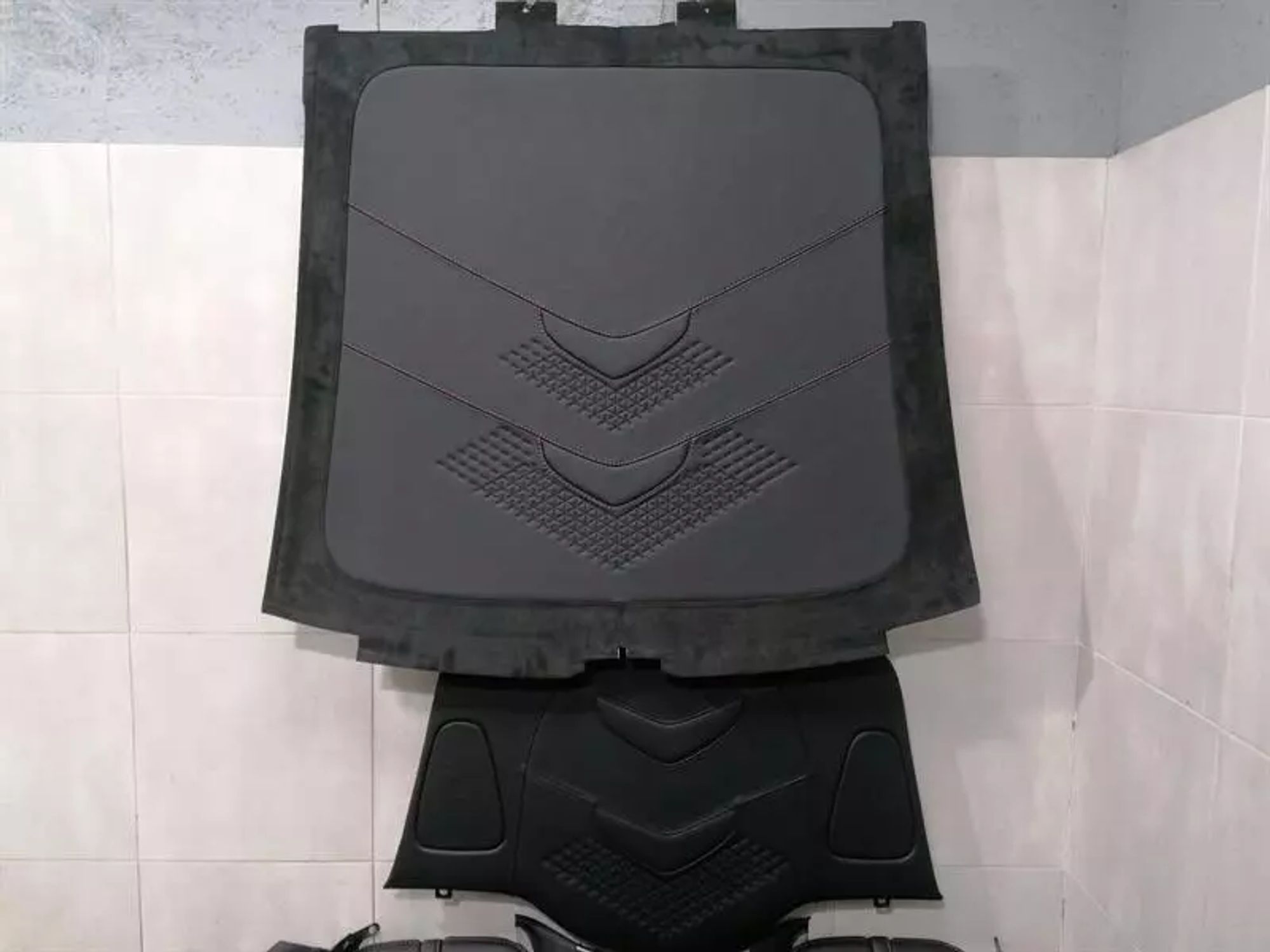 Салон ASTON MARTIN DBS DB11 SUPERLEGGERA AM7, 1075000 рублей, Москва