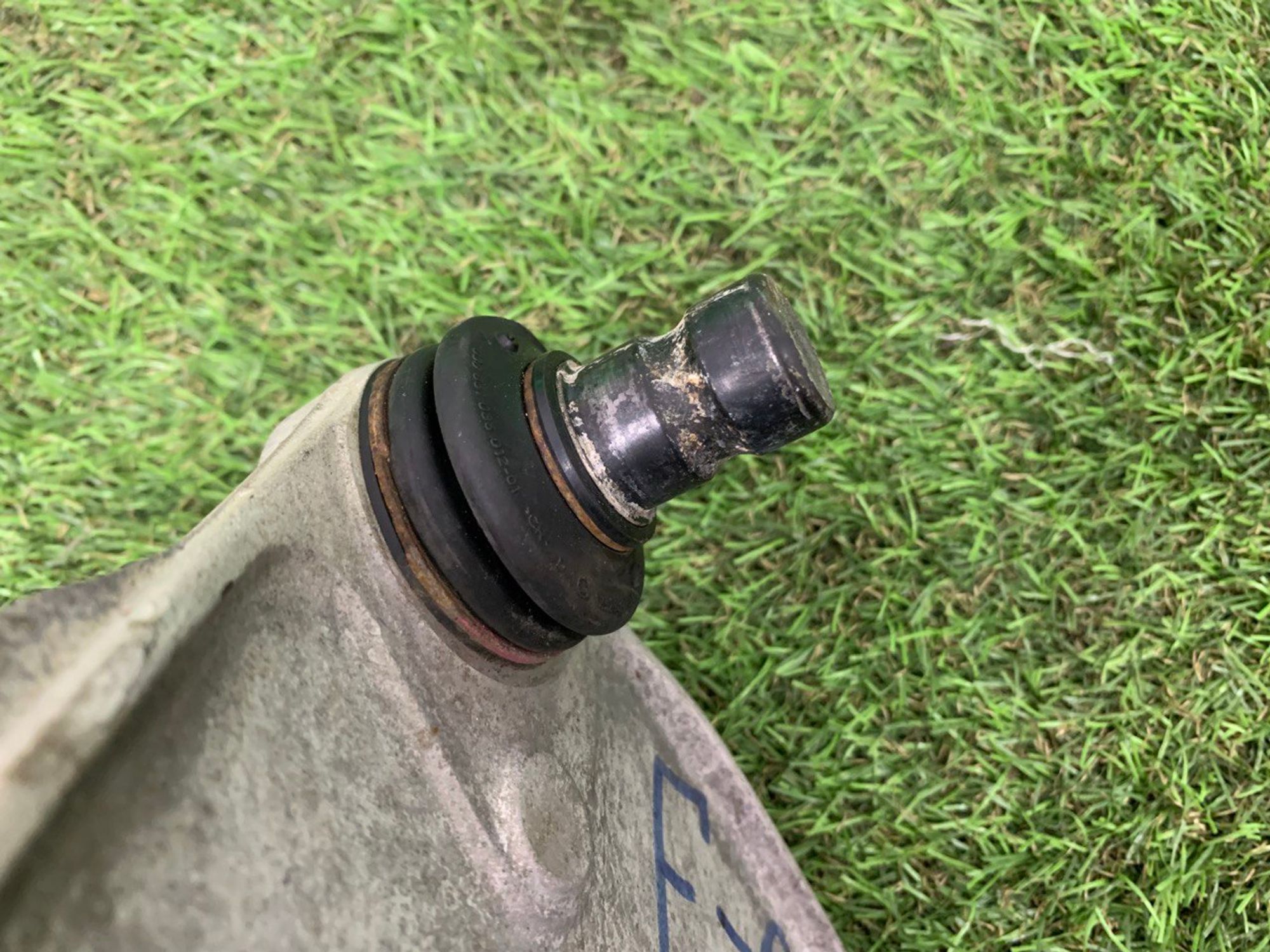 Поперечный рычаг верхний BMW F10 F01 F12, 7500 рублей, Москва