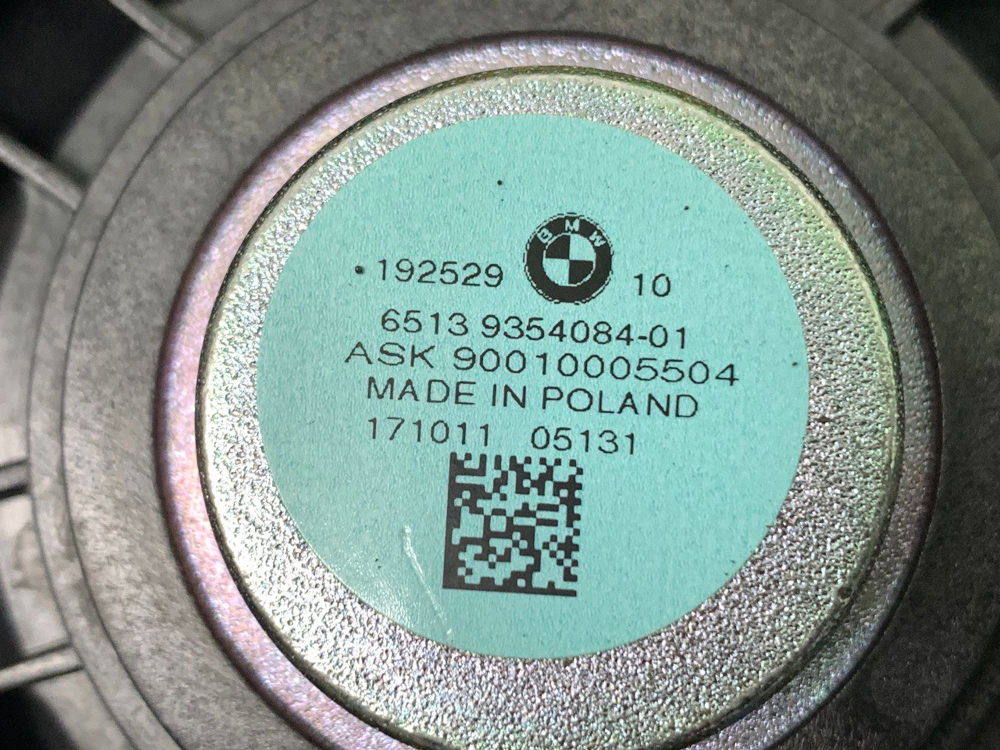 https://ycs.partsauto.market/partsauto-images/thmbs/h353NjtZg3VDP19b5HMt7LlpbQ93/c05d9051d1fe6c3f651e23b7b4750e1f/4093353a6d46a1aa6f28410462116d74.jpg