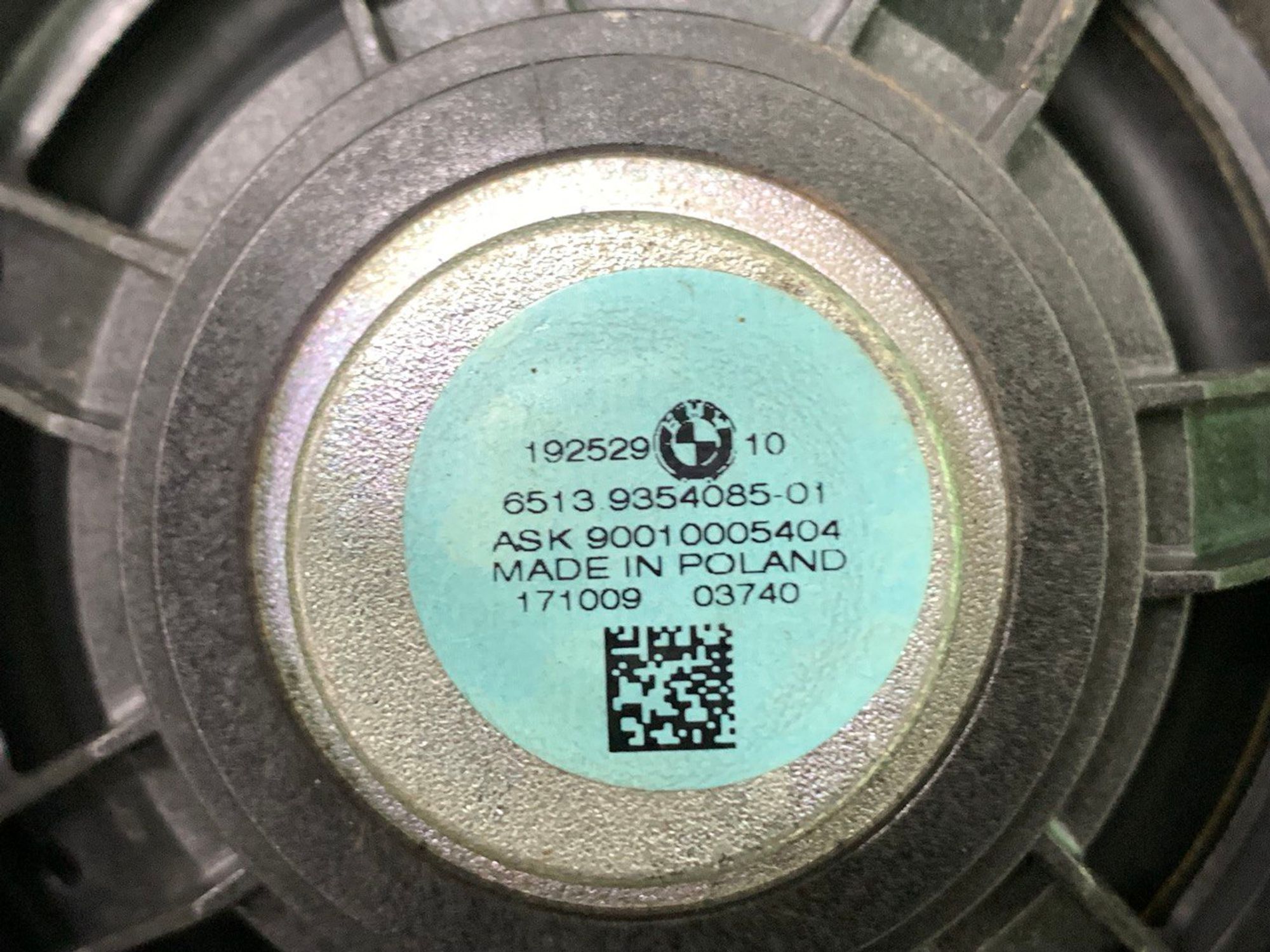 https://ycs.partsauto.market/partsauto-images/thmbs/h353NjtZg3VDP19b5HMt7LlpbQ93/c05d9051d1fe6c3f651e23b7b4750e1f/5854173e297f158b0075e83bde76e019.jpg