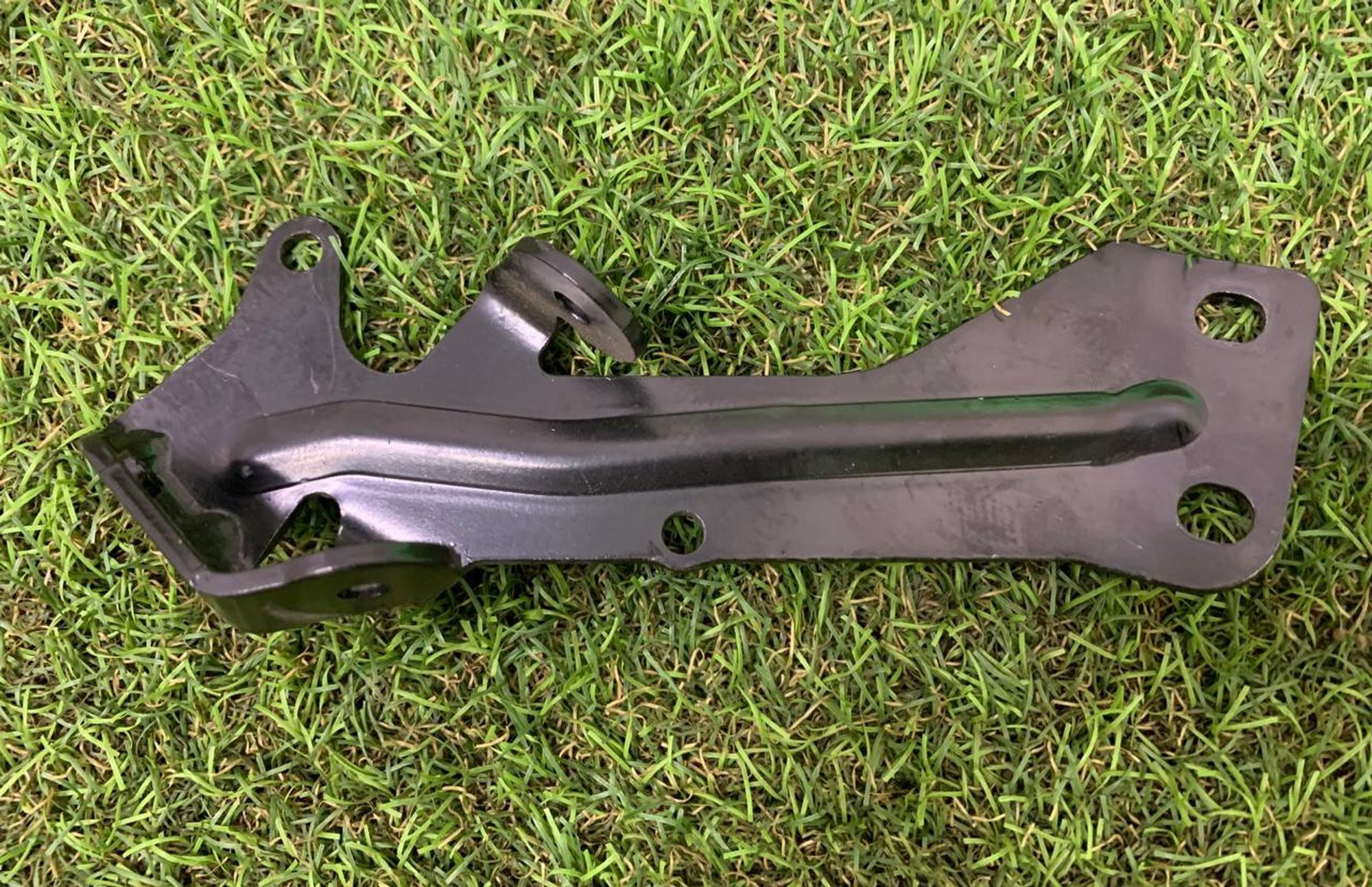 https://ycs.partsauto.market/partsauto-images/thmbs/h353NjtZg3VDP19b5HMt7LlpbQ93/c19a9b71eafd55c5343a1d19ecfb2ae8/4744bf015a3483f1d7d72d450c61f0c4.jpg