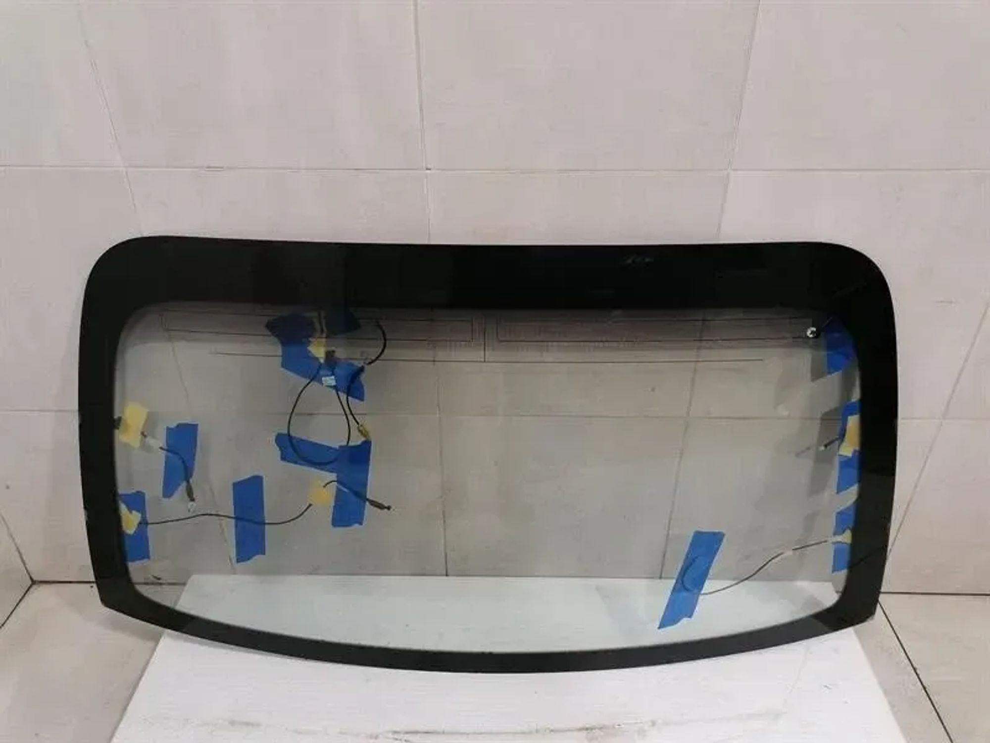 Заднее стекло Bentley Flying Track MK2 4W0845051M, 330000 рублей, Москва