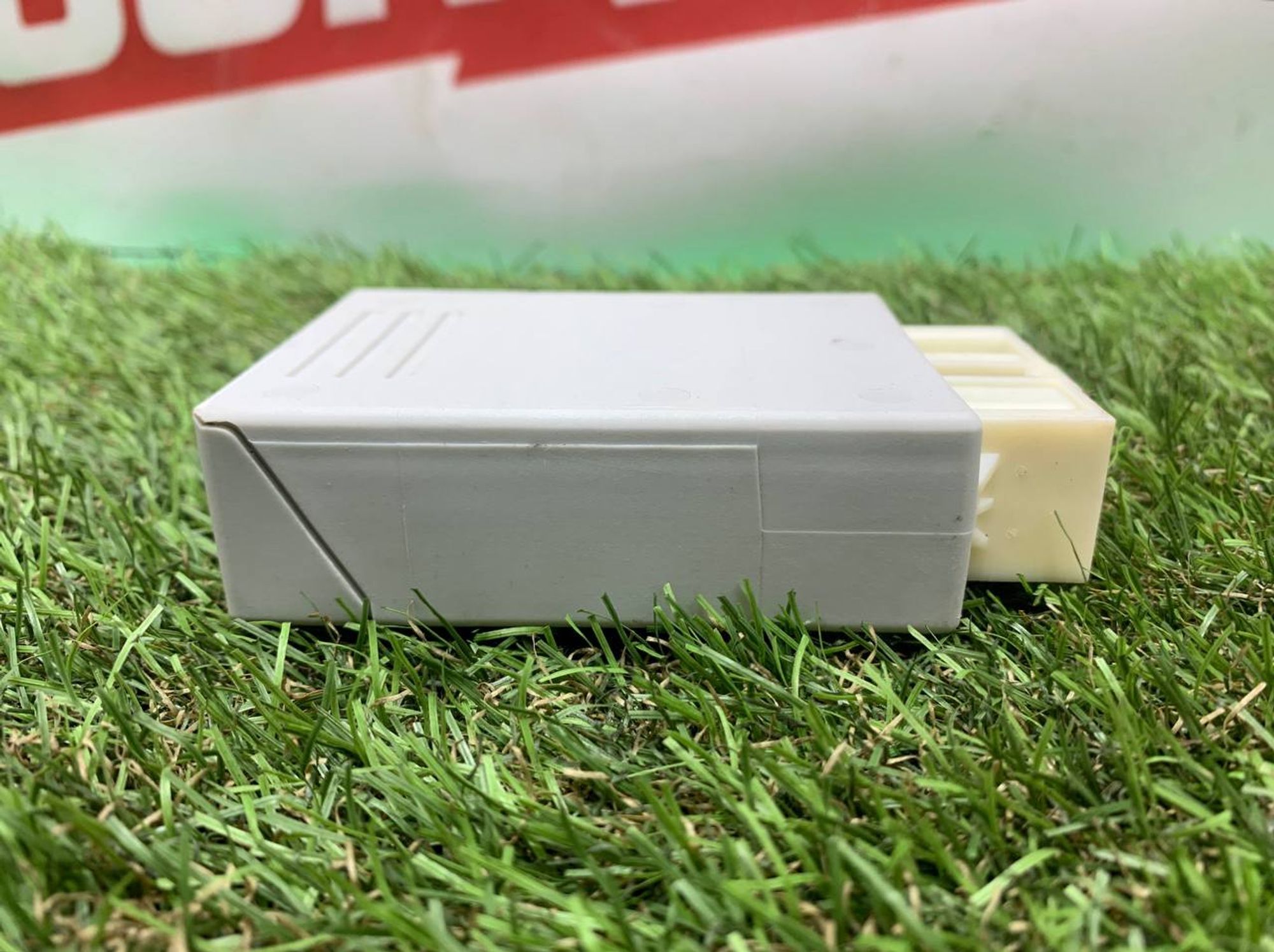 https://ycs.partsauto.market/partsauto-images/thmbs/h353NjtZg3VDP19b5HMt7LlpbQ93/c346ea9ea8dd9161b10de185d808fcad/02ad7e3e878b980fc4549dd96b1bc01c.jpg