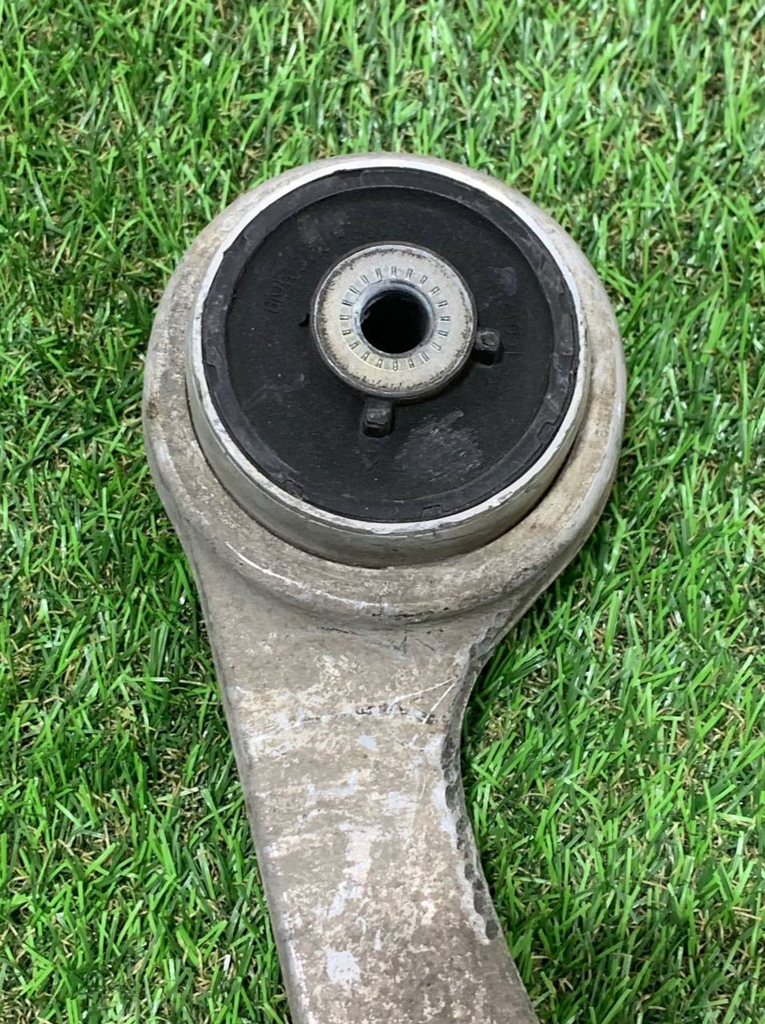 Тяга с гидравлической опорой левая BMW G20, 9000 рублей, Москва