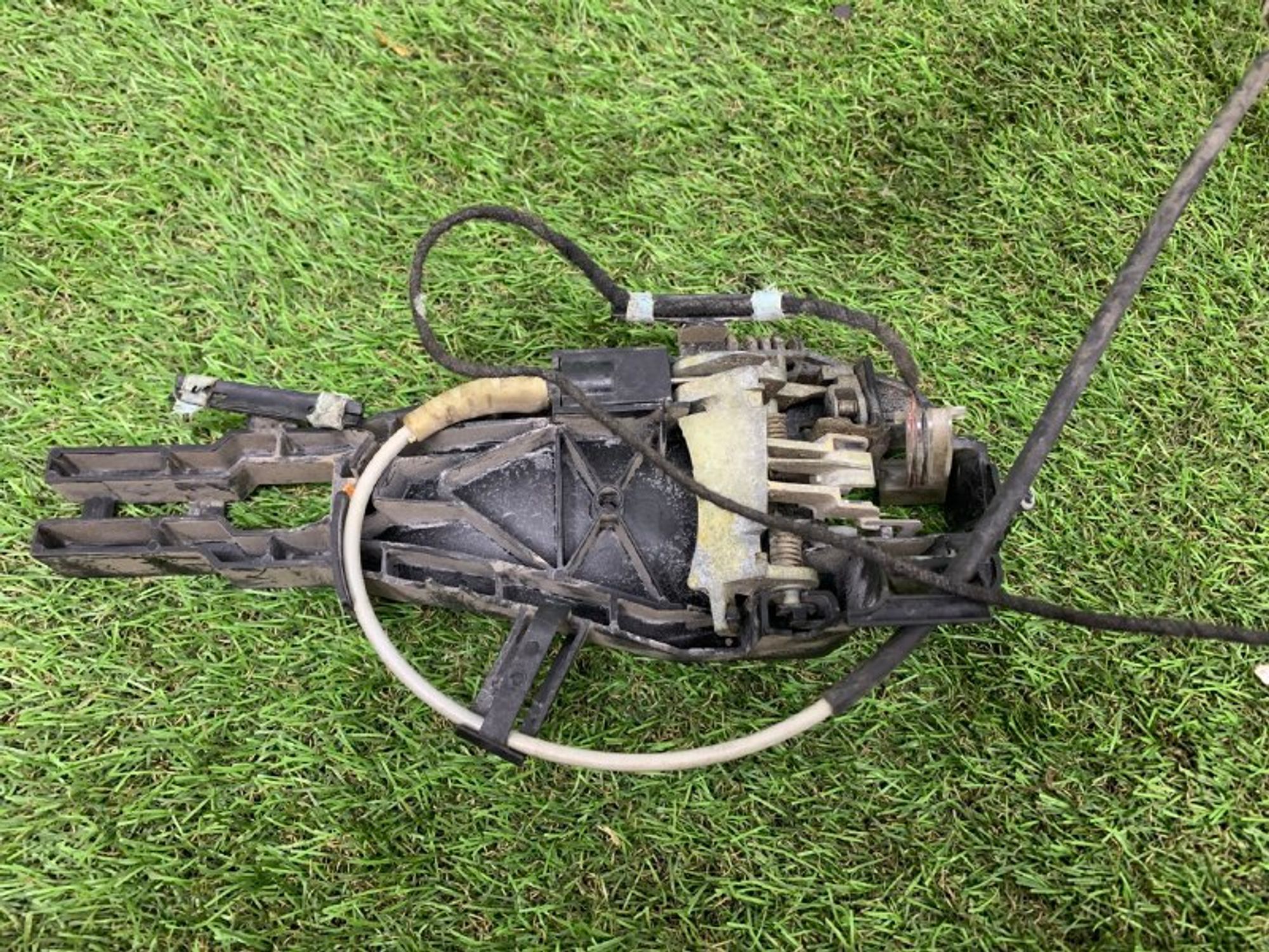 Кронштейн ручки двери передний правый  Bmw X5 E70 E71, 3000 рублей, Москва