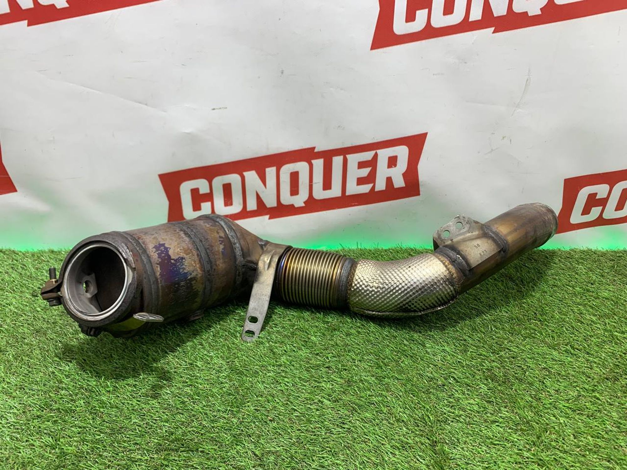 https://ycs.partsauto.market/partsauto-images/thmbs/h353NjtZg3VDP19b5HMt7LlpbQ93/c608637fb890787c3eedb7e6bb4b3d84/7f275432d1573bfd926fb6cb5e2c3fb5.jpg