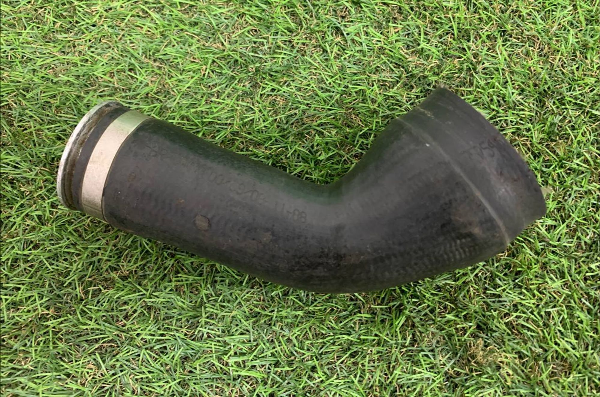 https://ycs.partsauto.market/partsauto-images/thmbs/h353NjtZg3VDP19b5HMt7LlpbQ93/c611a9b9a8ea65f5904029c798b5f458/38fe64f93e9719f8076386794175e1c7.jpg