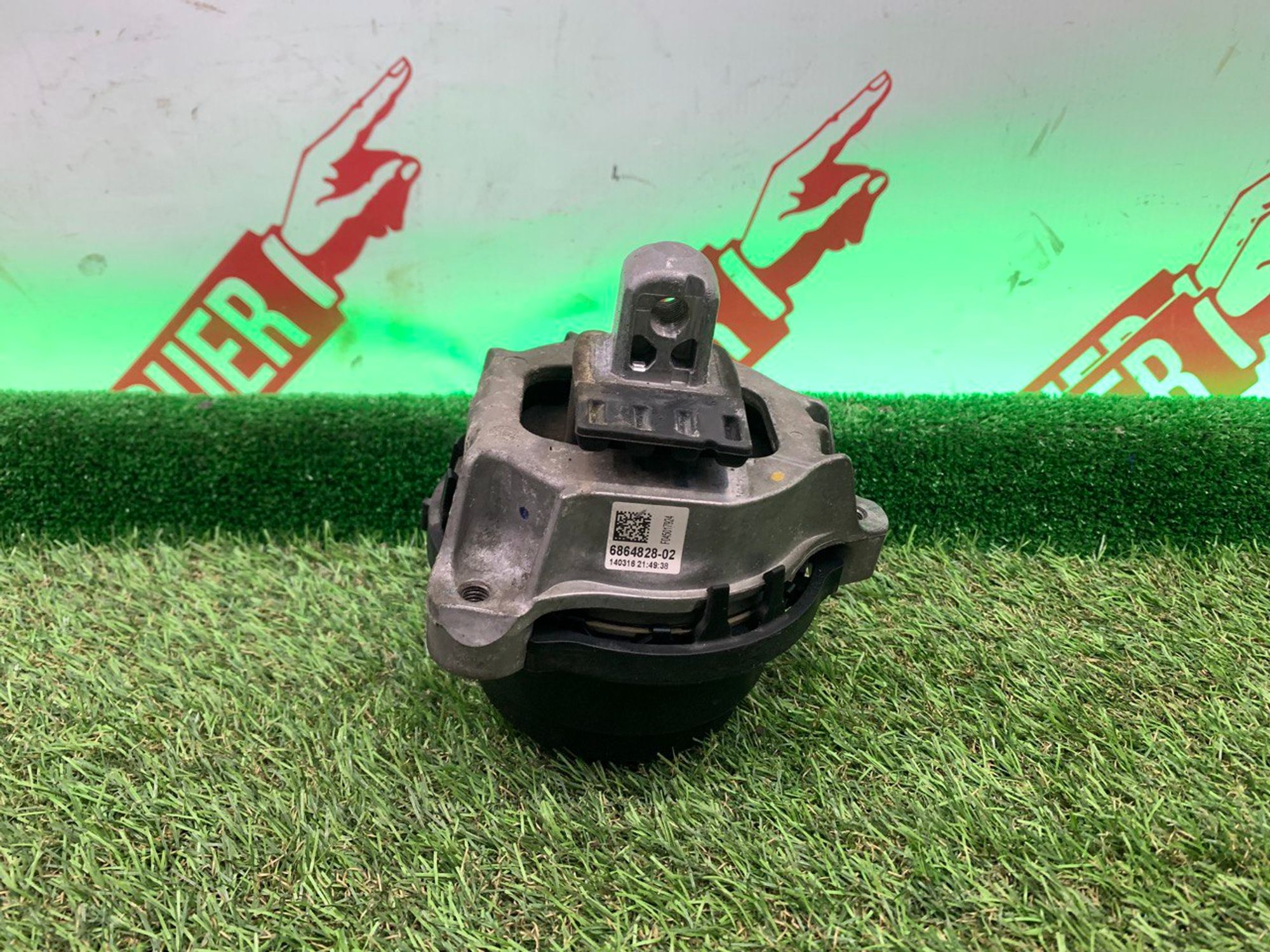 https://ycs.partsauto.market/partsauto-images/thmbs/h353NjtZg3VDP19b5HMt7LlpbQ93/c84cda66f3ab354944f33cb28cb0e4af/5467eb6300dcce5d36df90beca90ed5a.jpg