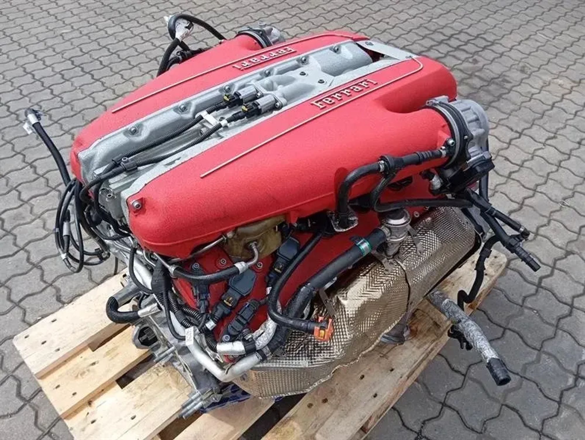 Двигатель FERRARI 812 SUPERFAST V12 6.5L F140GA, 6800000 рублей, Москва