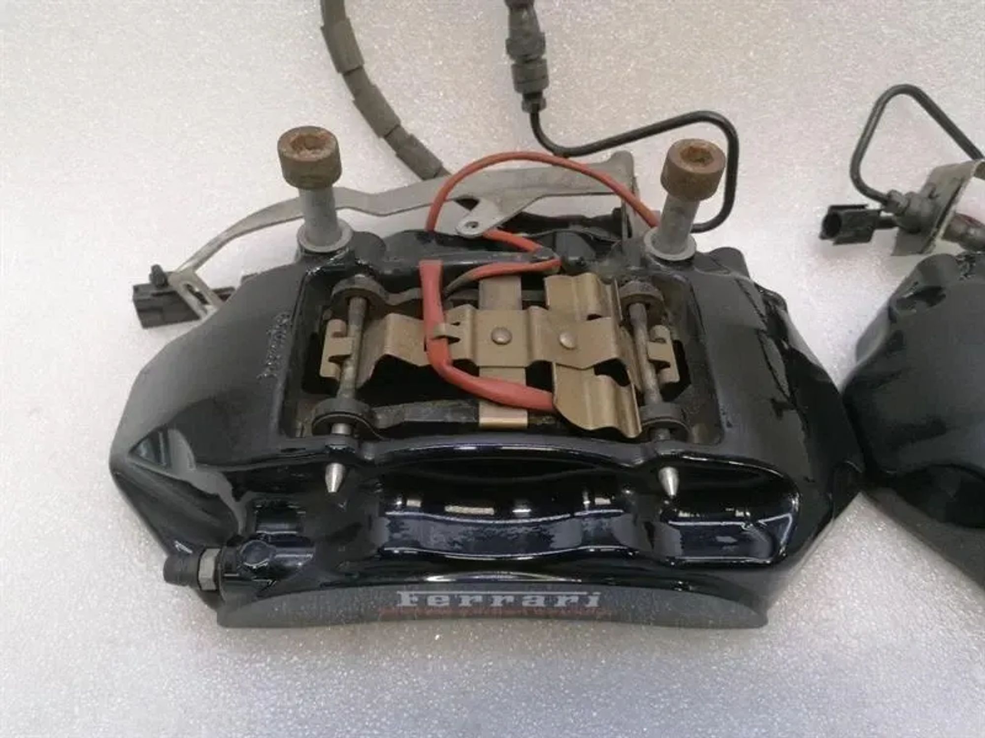 Тормозне суппорта задние Ferrari GTC4 Lusso F151M, 360000 рублей, Москва