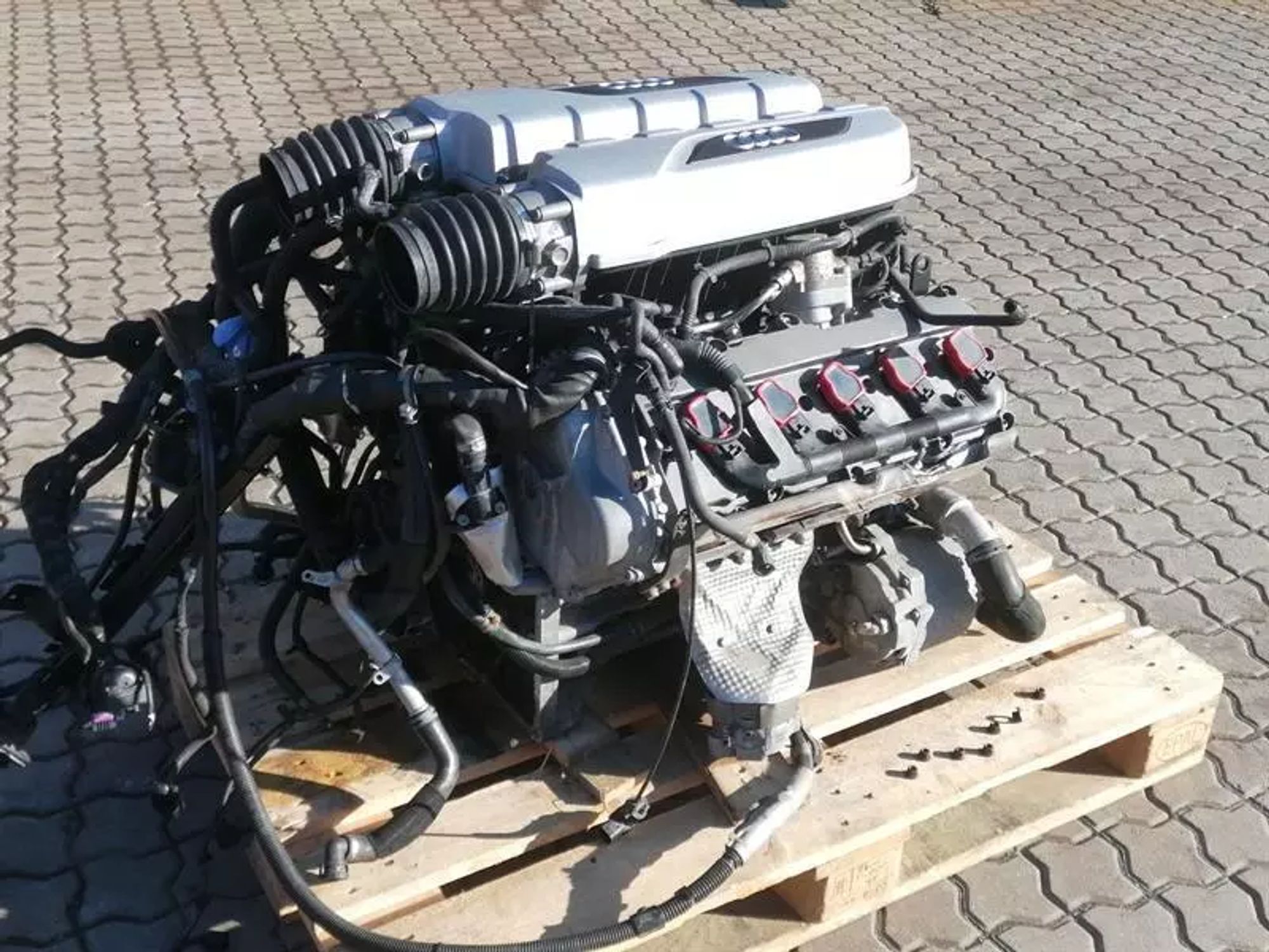 Двигатель BUJ AUDI R8 TYPE 42 V10 5.2, 2275000 рублей, Москва