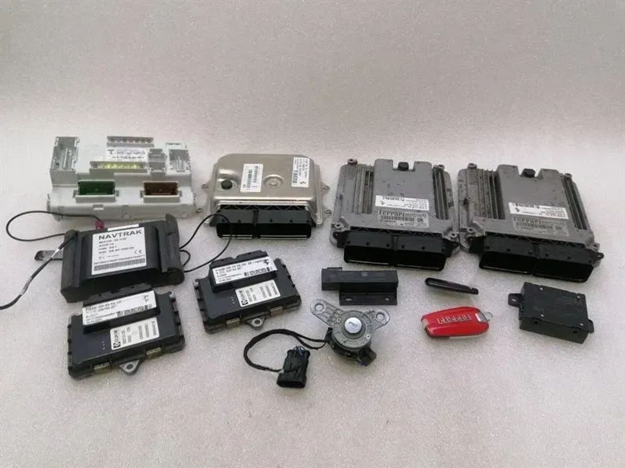 Комплект ECU двигателя Ferrari 812 Superfast F152M, 1330000 рублей, Москва