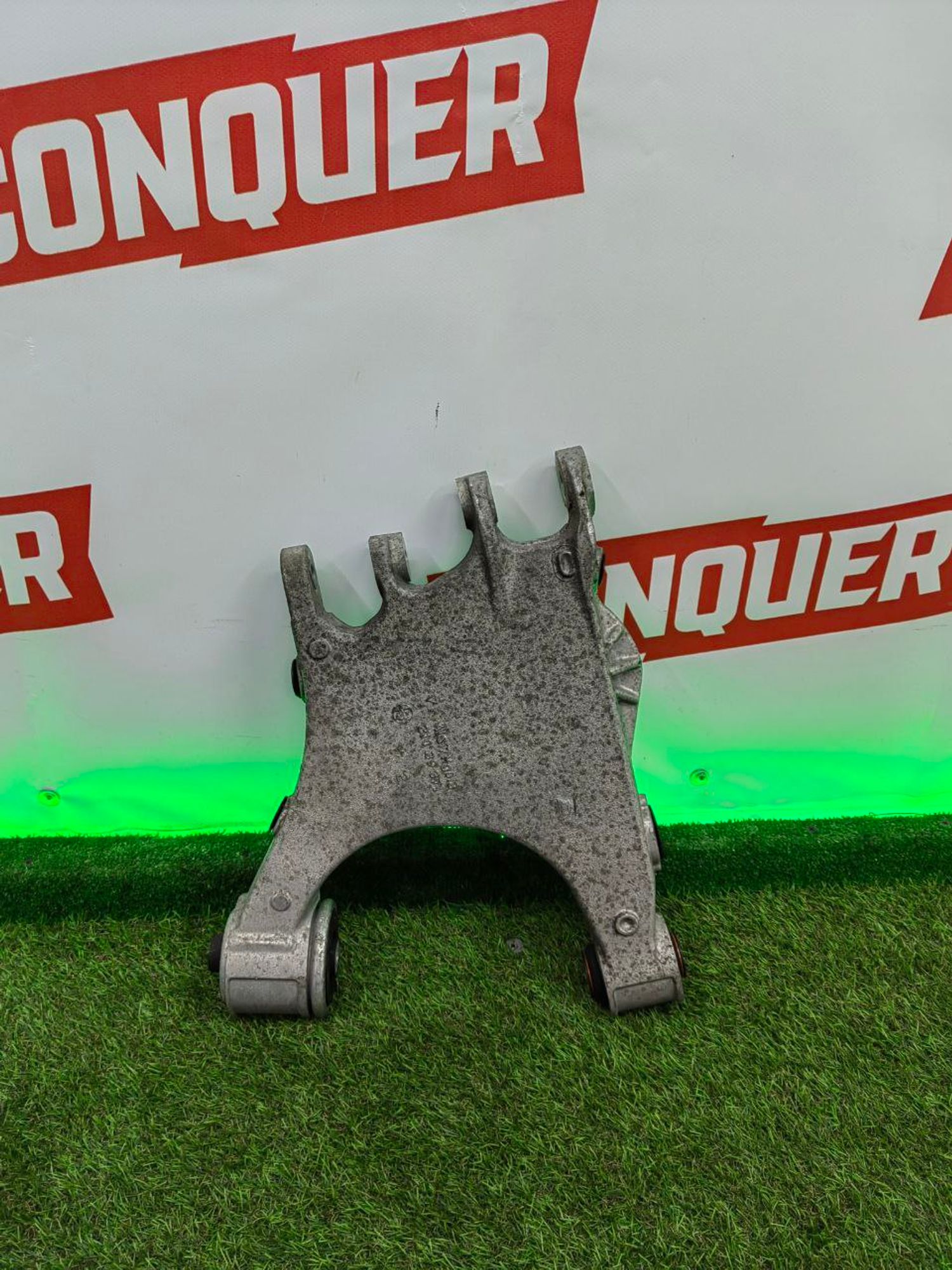 https://ycs.partsauto.market/partsauto-images/thmbs/h353NjtZg3VDP19b5HMt7LlpbQ93/c924c792b9eb70a8a9b6d8eb227fcdbb/27c303131cdcb2e32ec2404eccc44cd2.jpg