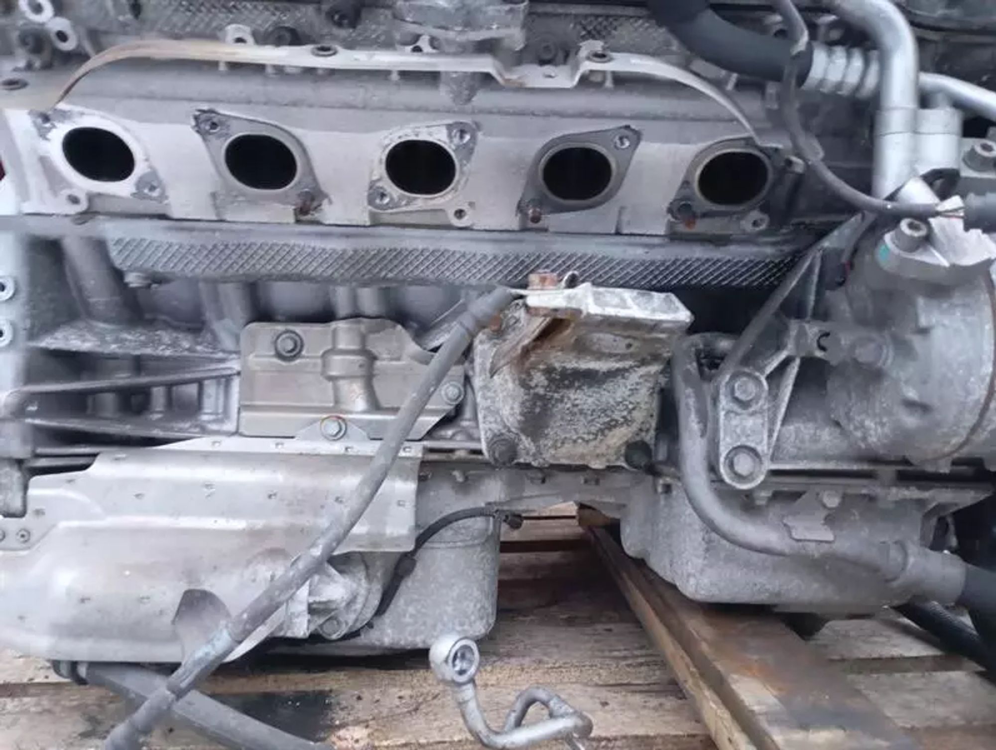 https://ycs.partsauto.market/partsauto-images/thmbs/h353NjtZg3VDP19b5HMt7LlpbQ93/cad779a1f3a186c7eadc5cb814de89ee/5325ea961f63ef8c401f30faf74f357e.jpg