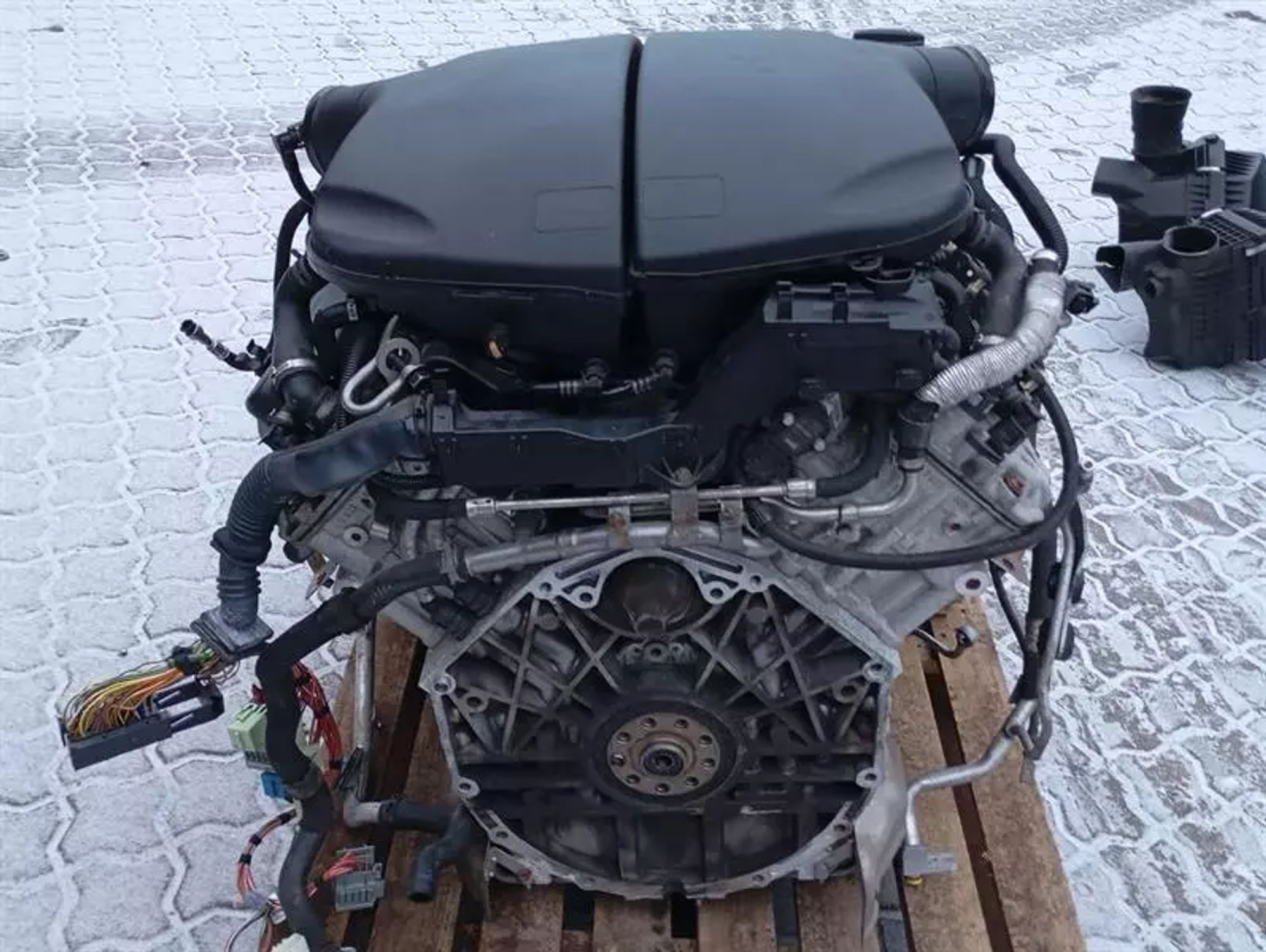 https://ycs.partsauto.market/partsauto-images/thmbs/h353NjtZg3VDP19b5HMt7LlpbQ93/cad779a1f3a186c7eadc5cb814de89ee/a3c2e2787b778abc3972e817326260df.jpg