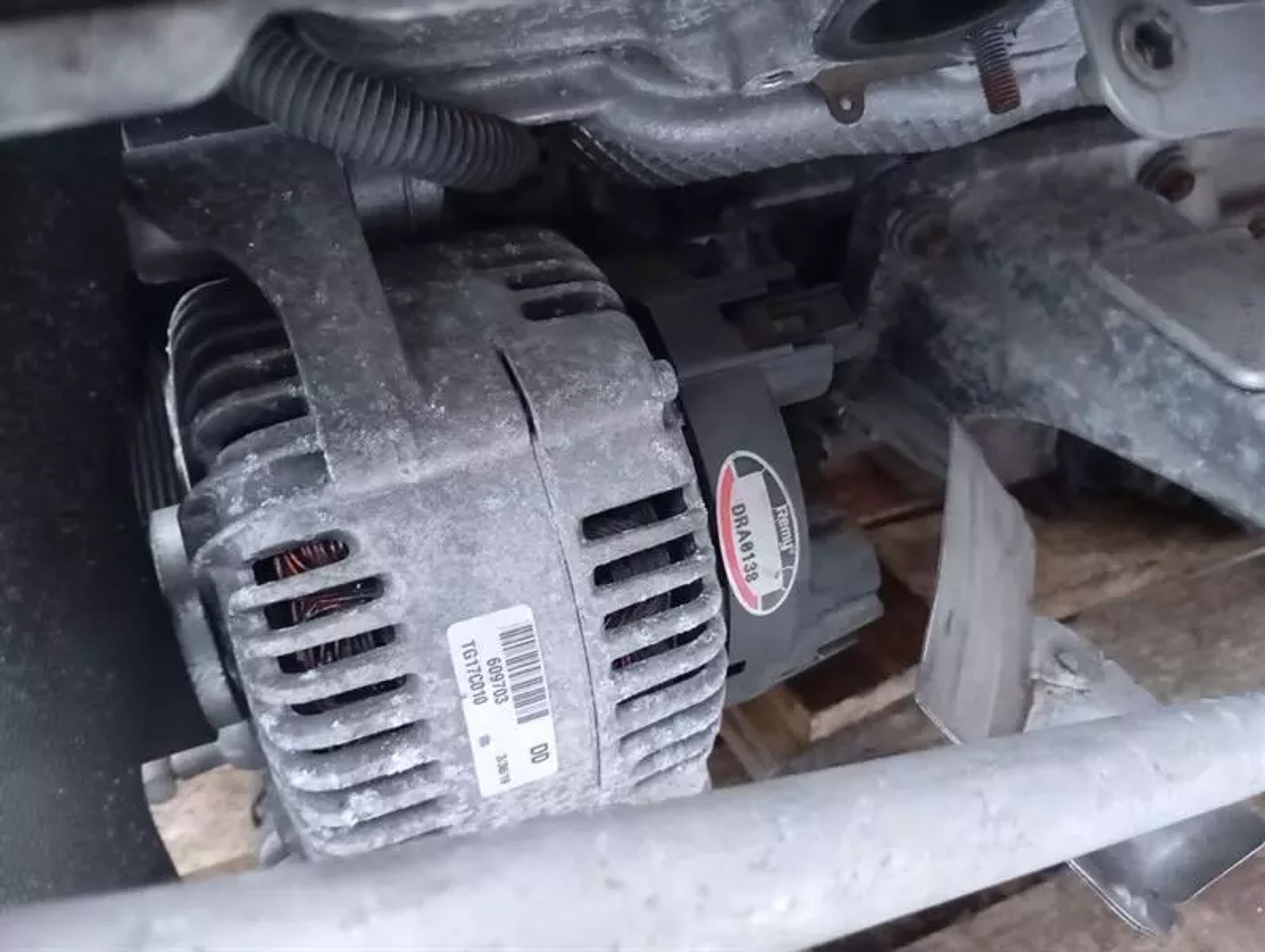 https://ycs.partsauto.market/partsauto-images/thmbs/h353NjtZg3VDP19b5HMt7LlpbQ93/cad779a1f3a186c7eadc5cb814de89ee/ac77a87f75dba1b2880b66d0fd1b94af.jpg