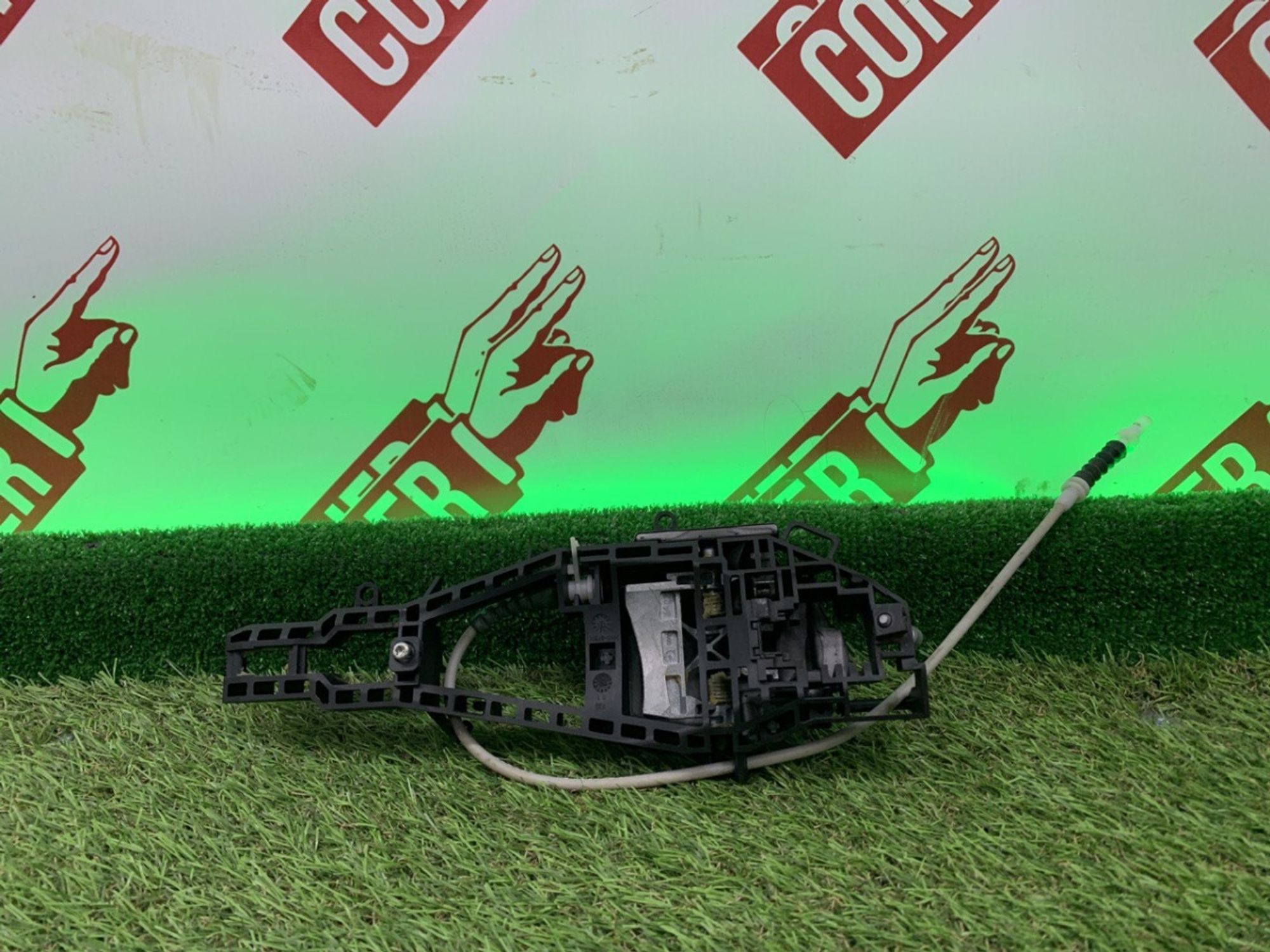 Кронштейн ручки задний правый BMW 3 F30 F32, 1500 рублей, Москва