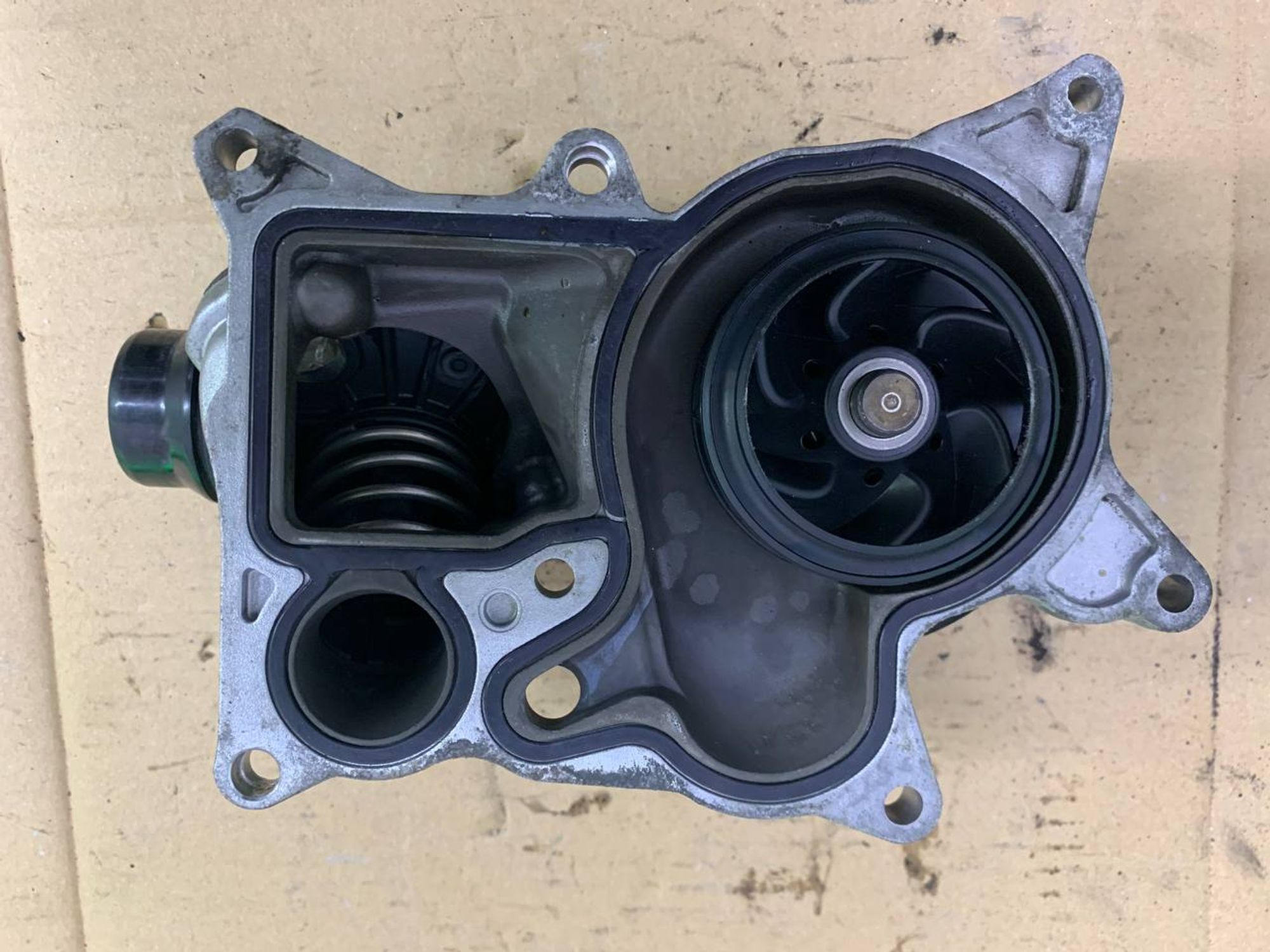 Водяной насос BMW N57D30, 8500 рублей, Москва