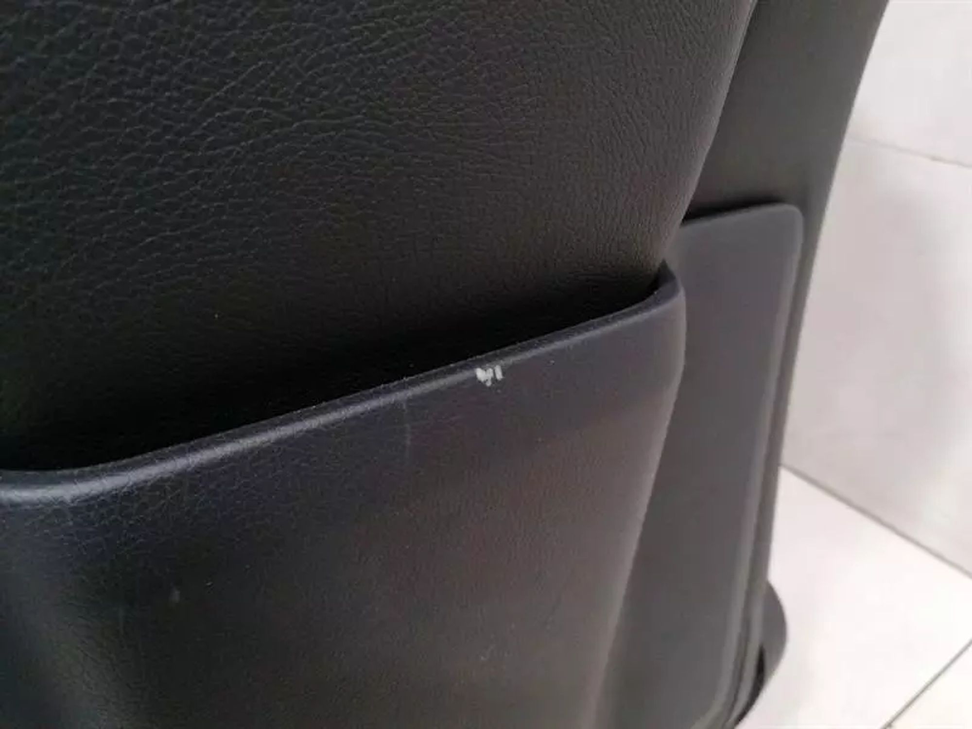 https://ycs.partsauto.market/partsauto-images/thmbs/h353NjtZg3VDP19b5HMt7LlpbQ93/cbc7d3b38fdc122e280a562bb6a7b183/099b342c707322c1d250ba61a5008326.jpg