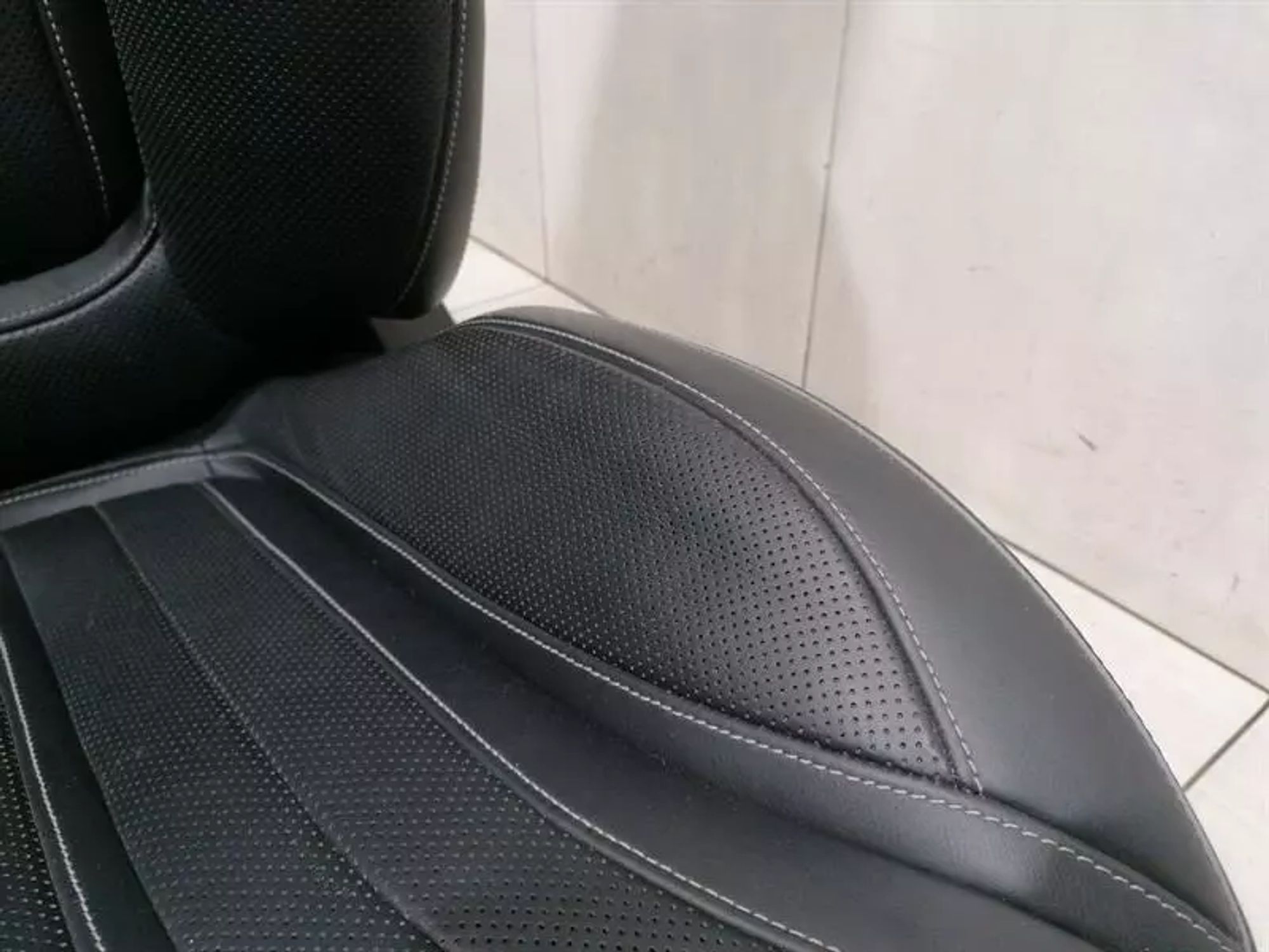 https://ycs.partsauto.market/partsauto-images/thmbs/h353NjtZg3VDP19b5HMt7LlpbQ93/cbc7d3b38fdc122e280a562bb6a7b183/eceb1f8745ede373b1d4f24899573e4b.jpg