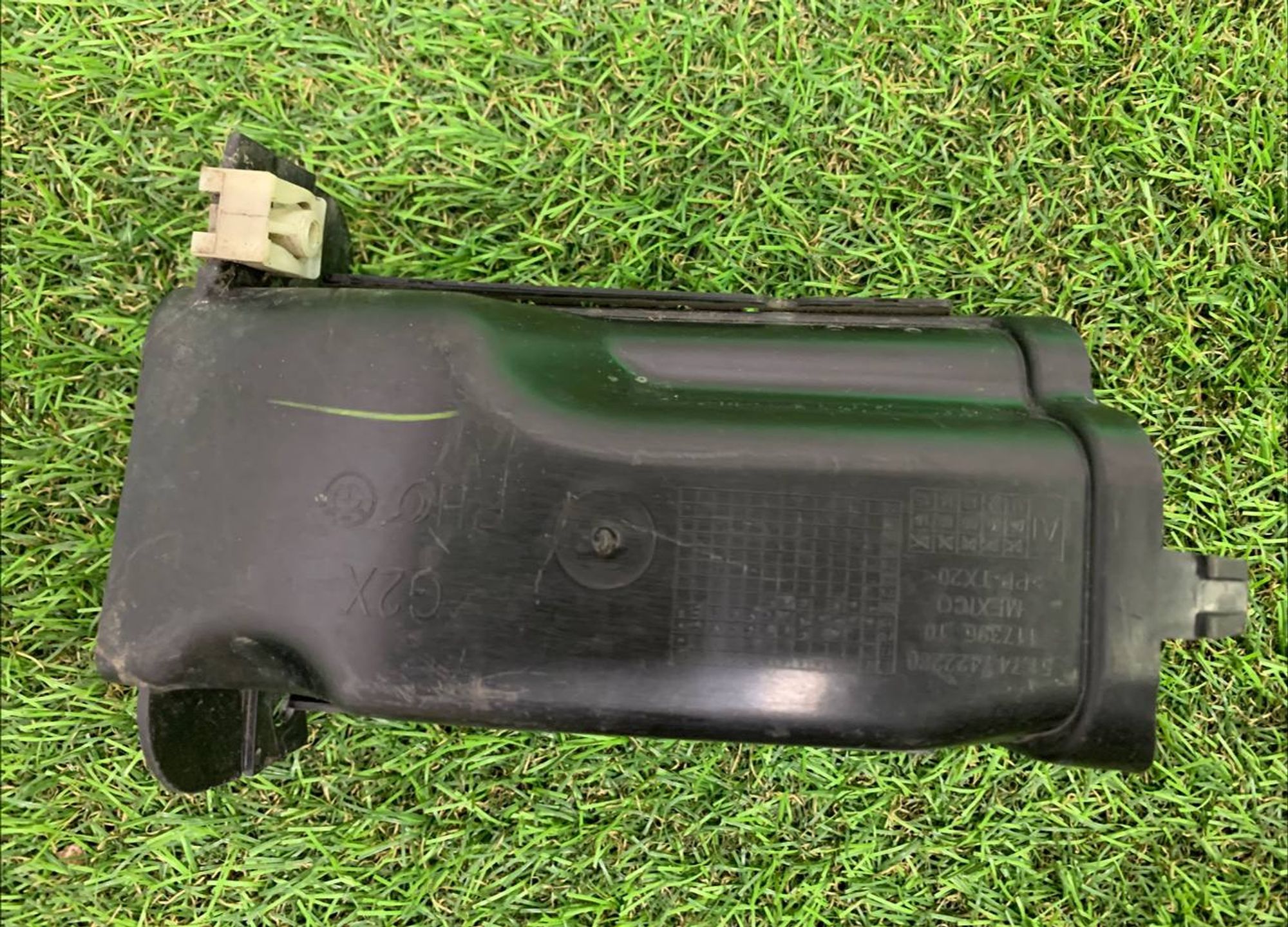 https://ycs.partsauto.market/partsauto-images/thmbs/h353NjtZg3VDP19b5HMt7LlpbQ93/cbfaca8ccf12da948f882449ee9deec3/5bd7c17a8dbaf748171e94be5666e375.jpg